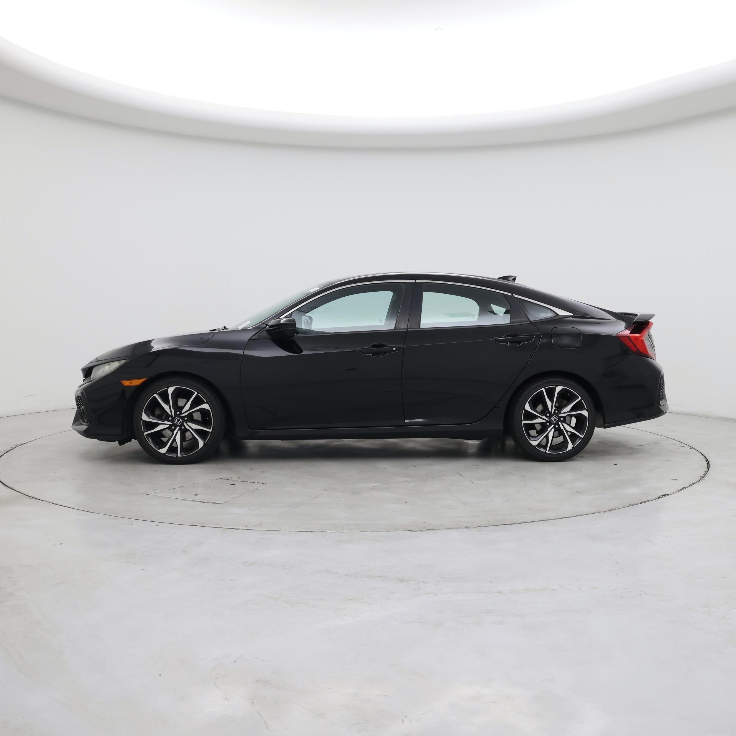 Thumbnail: 2018 Honda Civic - 3