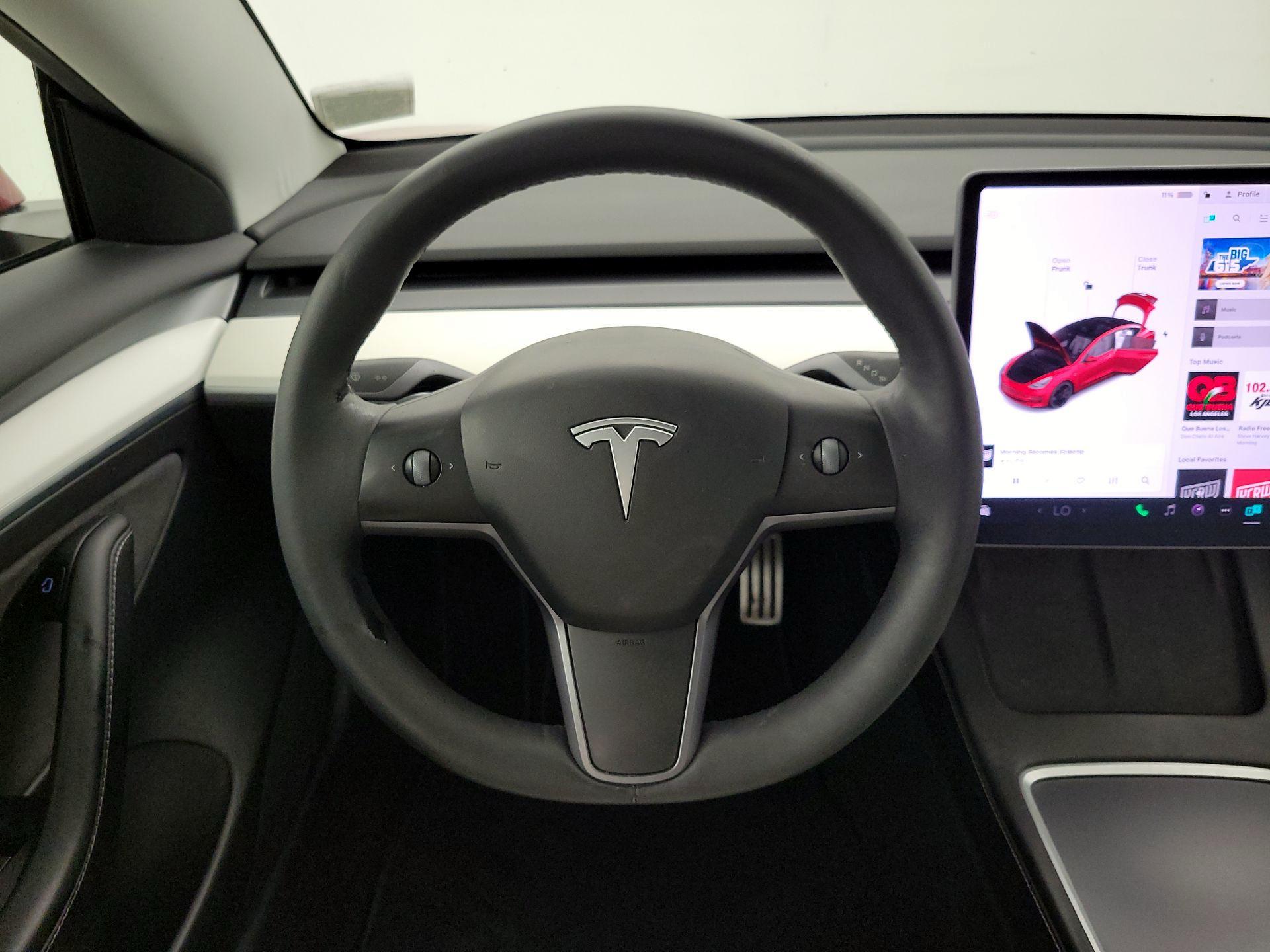 Thumbnail: 2021 Tesla Model 3 - 10