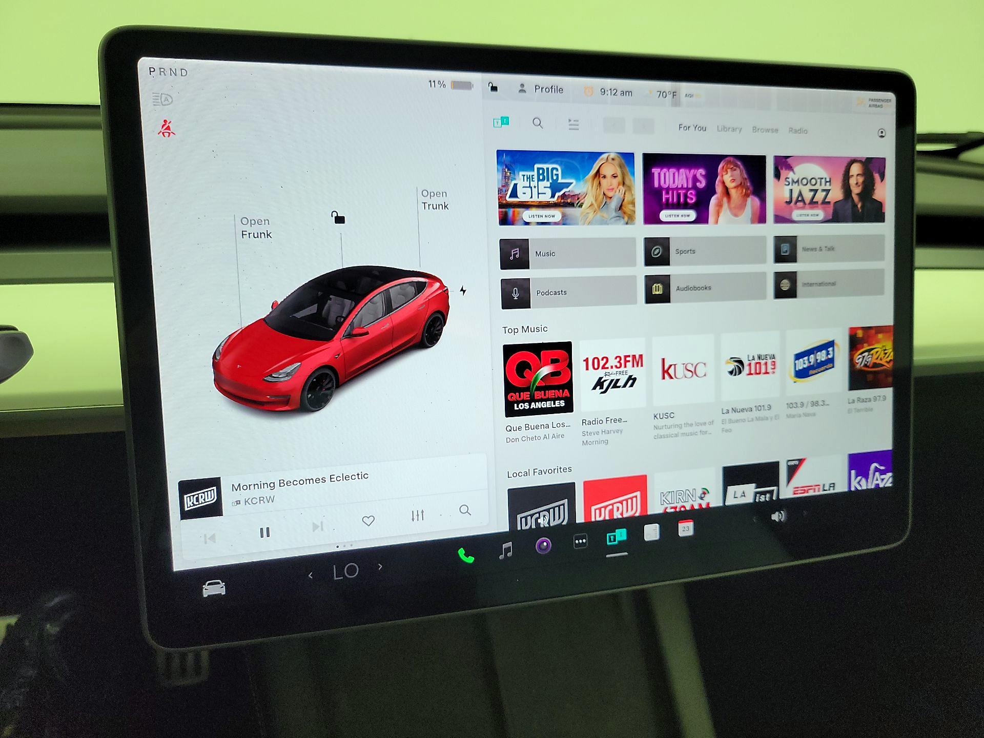 Thumbnail: 2021 Tesla Model 3 - 15