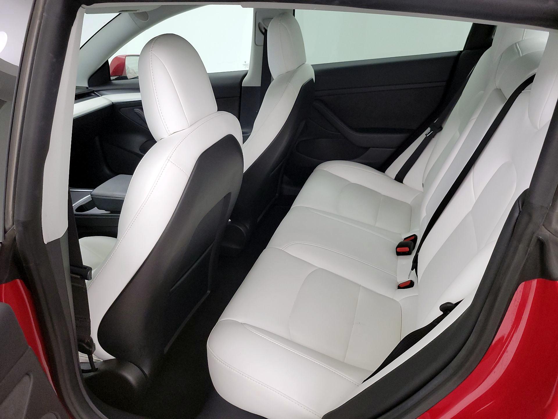 Thumbnail: 2021 Tesla Model 3 - 18