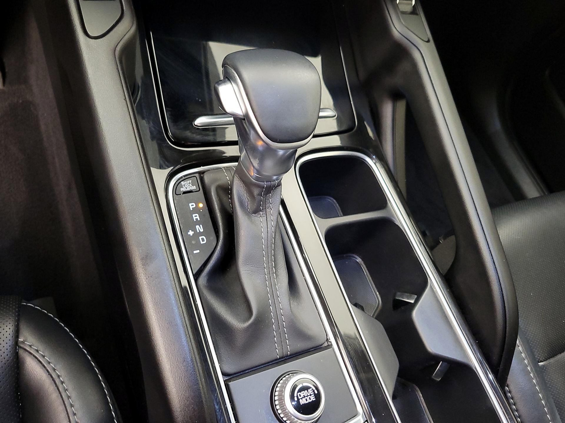 Thumbnail: 2024 Kia Telluride - 18