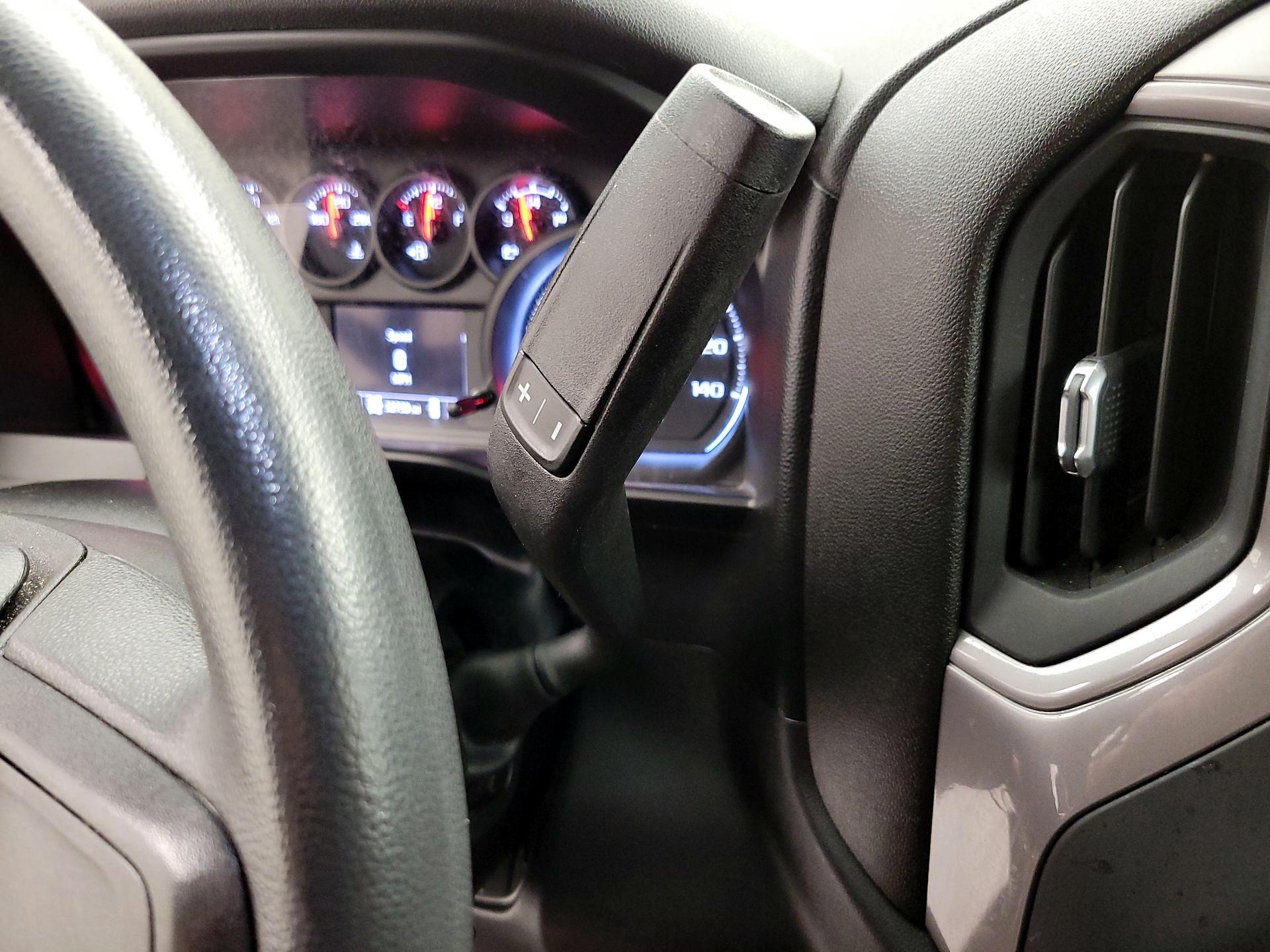 Thumbnail: 2021 Chevrolet Silverado 1500 - 17