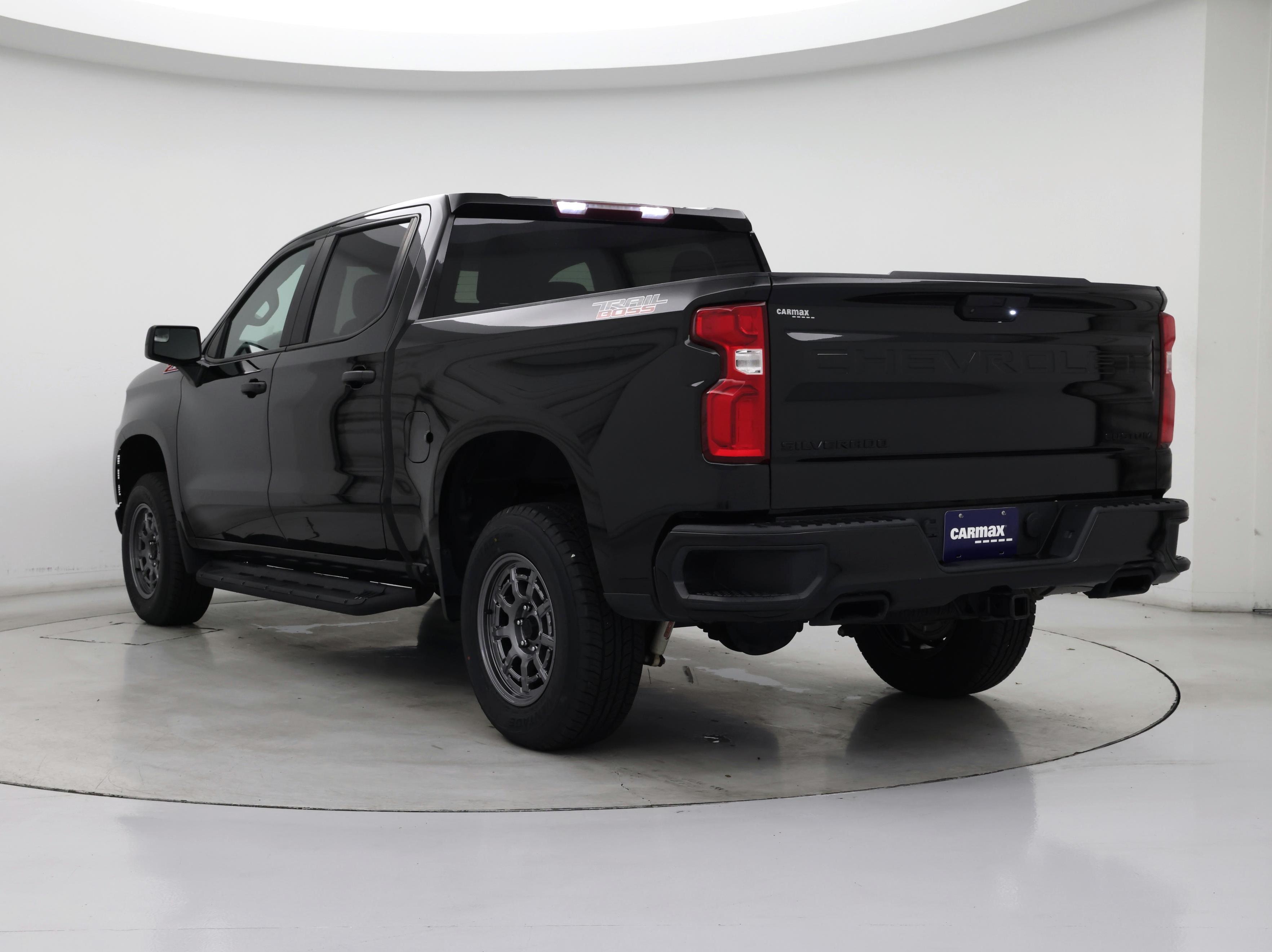 Thumbnail: 2021 Chevrolet Silverado 1500 - 2