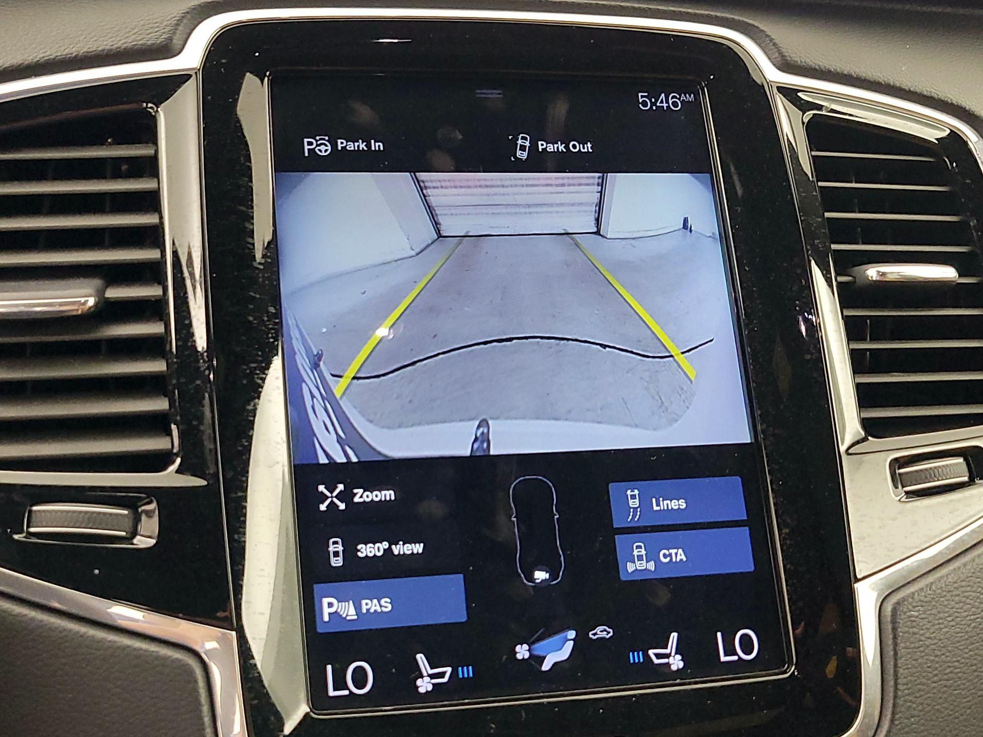 Thumbnail: 2019 Volvo XC90 - 15