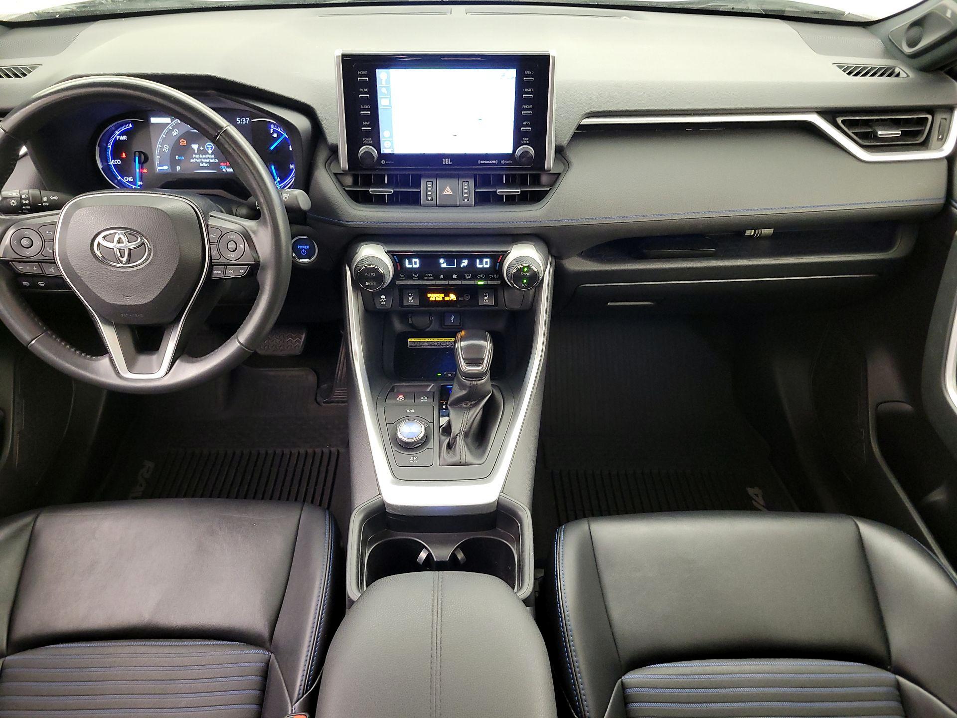 Thumbnail: 2020 Toyota RAV4 - 9