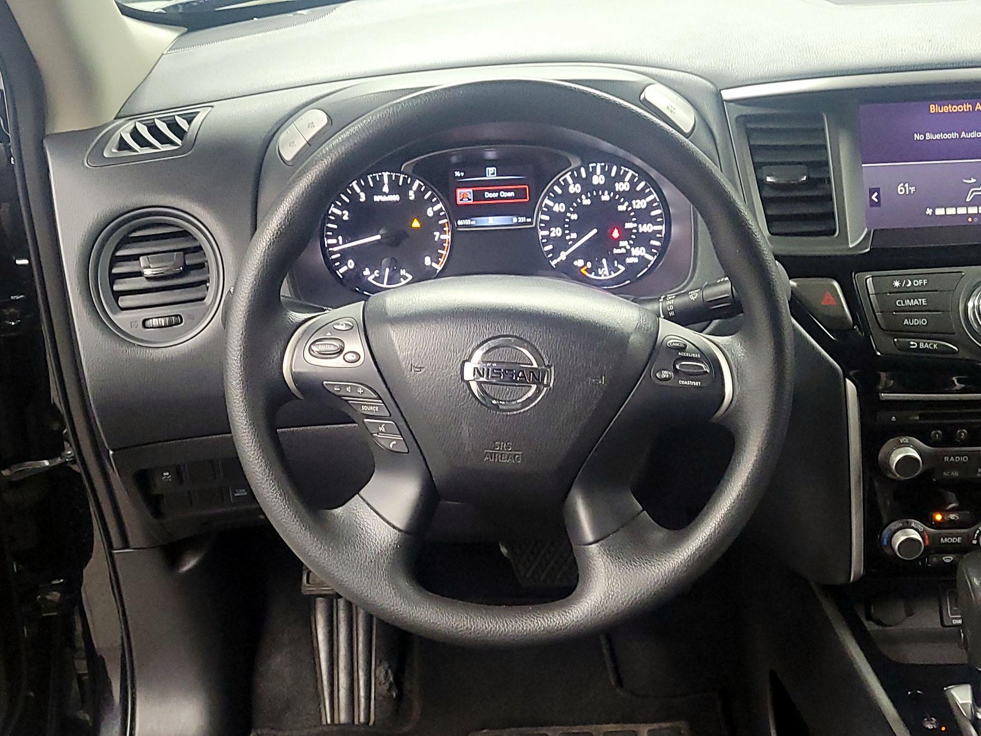 Thumbnail: 2020 Nissan Pathfinder - 10
