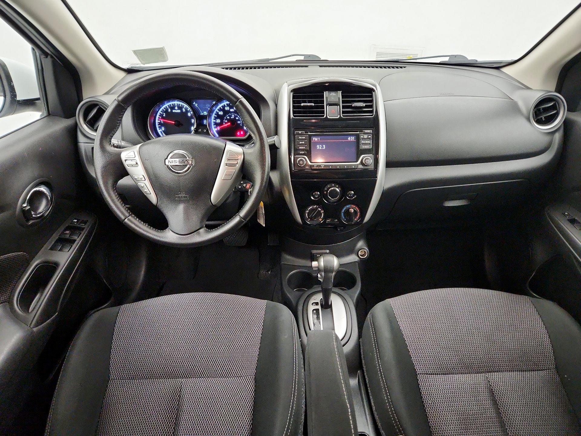 Thumbnail: 2018 Nissan Versa - 9