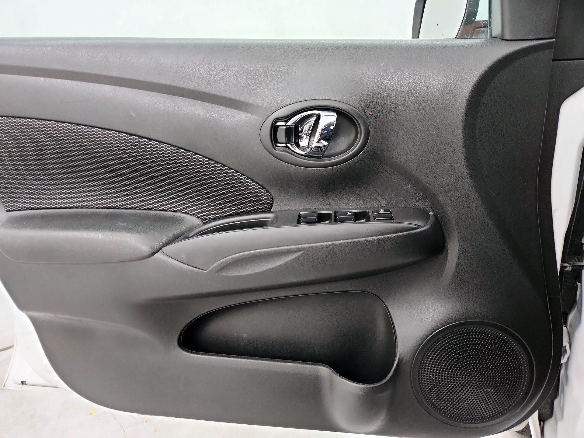 Thumbnail: 2018 Nissan Versa - 12