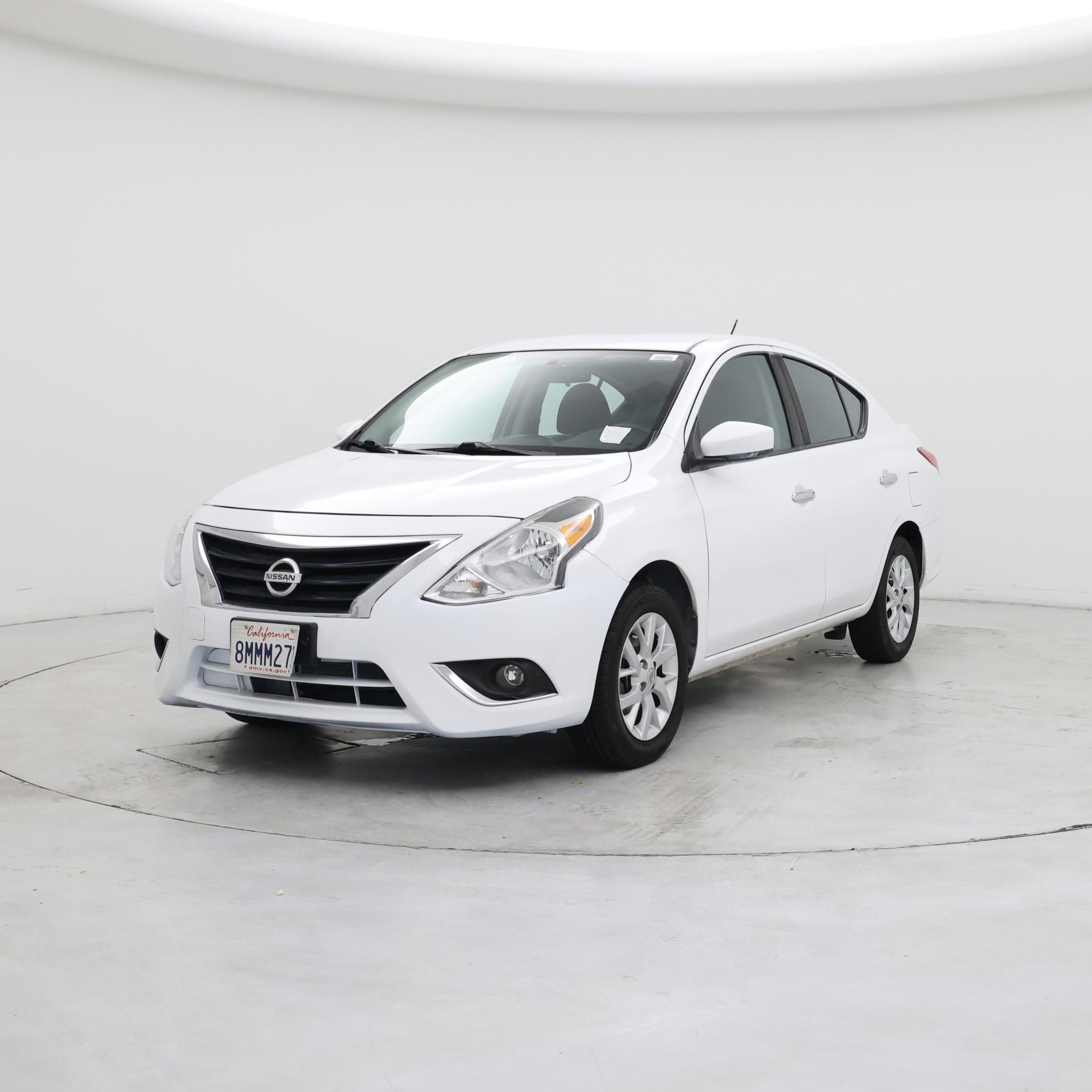 Thumbnail: 2018 Nissan Versa - 4