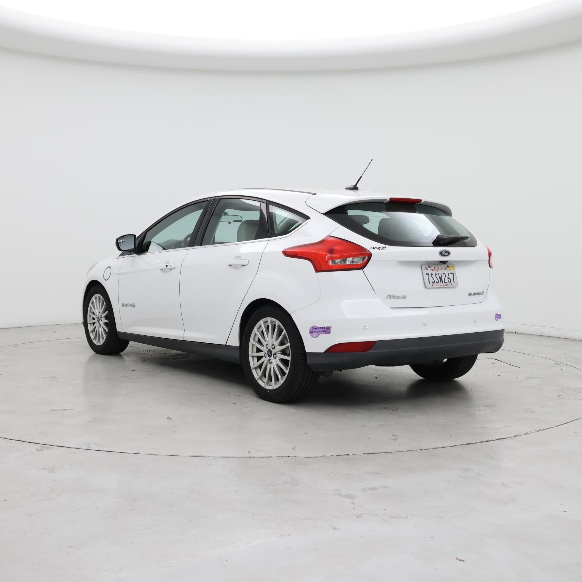 Thumbnail: 2016 Ford Focus - 2