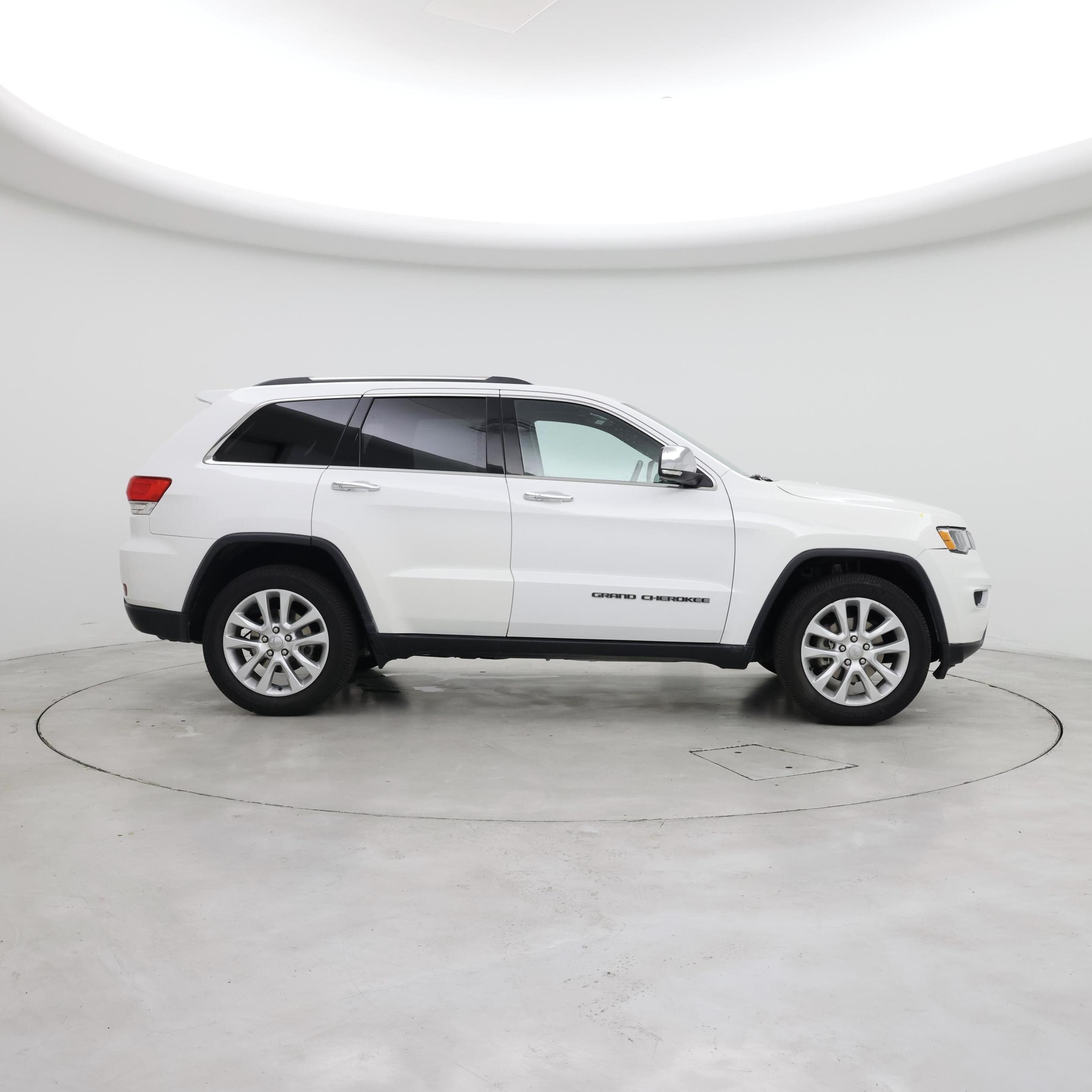 Thumbnail: 2017 Jeep Grand Cherokee - 7
