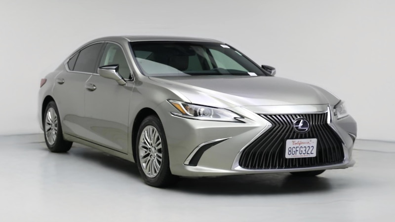 2019 Lexus ES 350 Hero Image