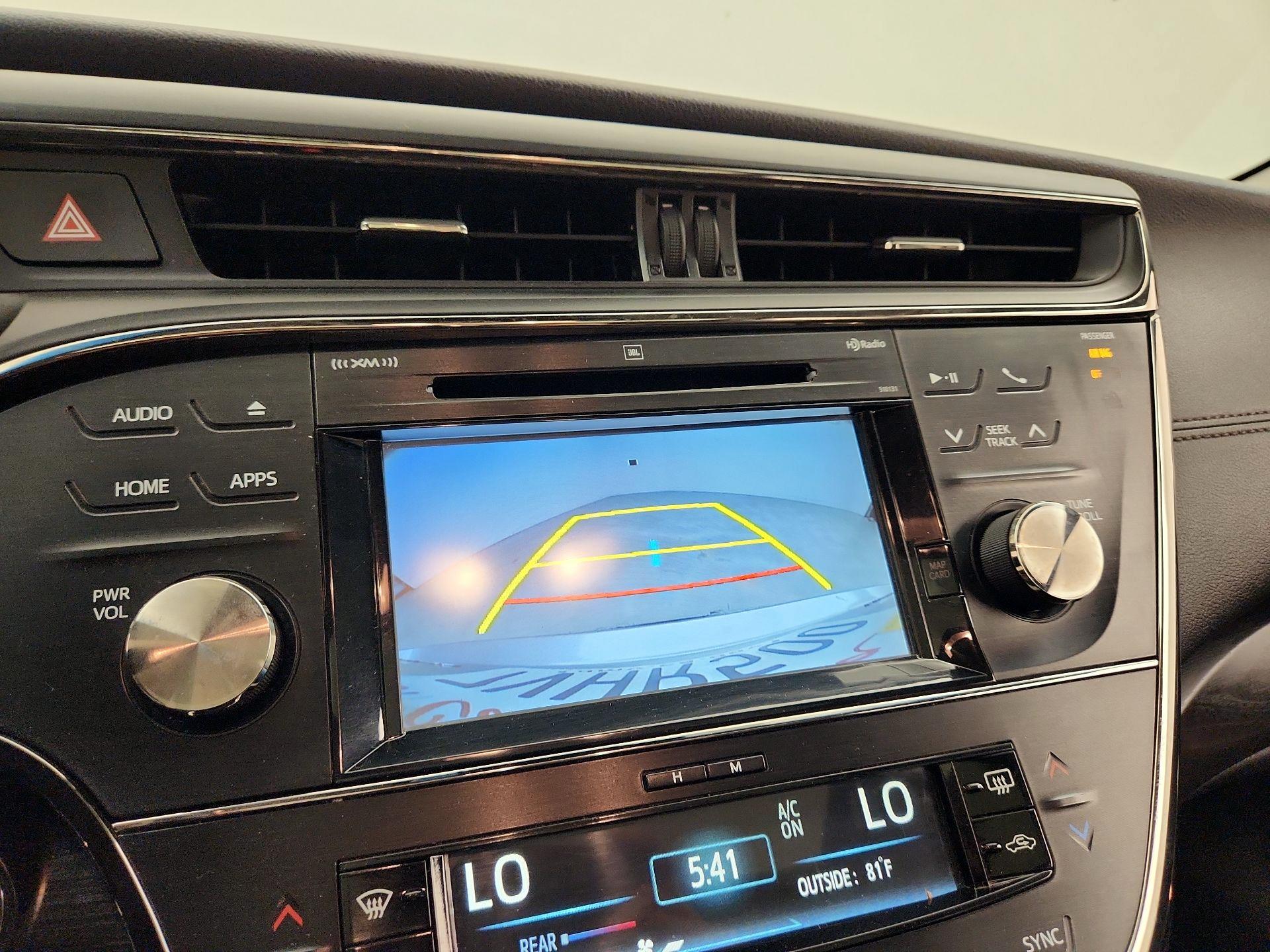 Thumbnail: 2016 Toyota Avalon - 15