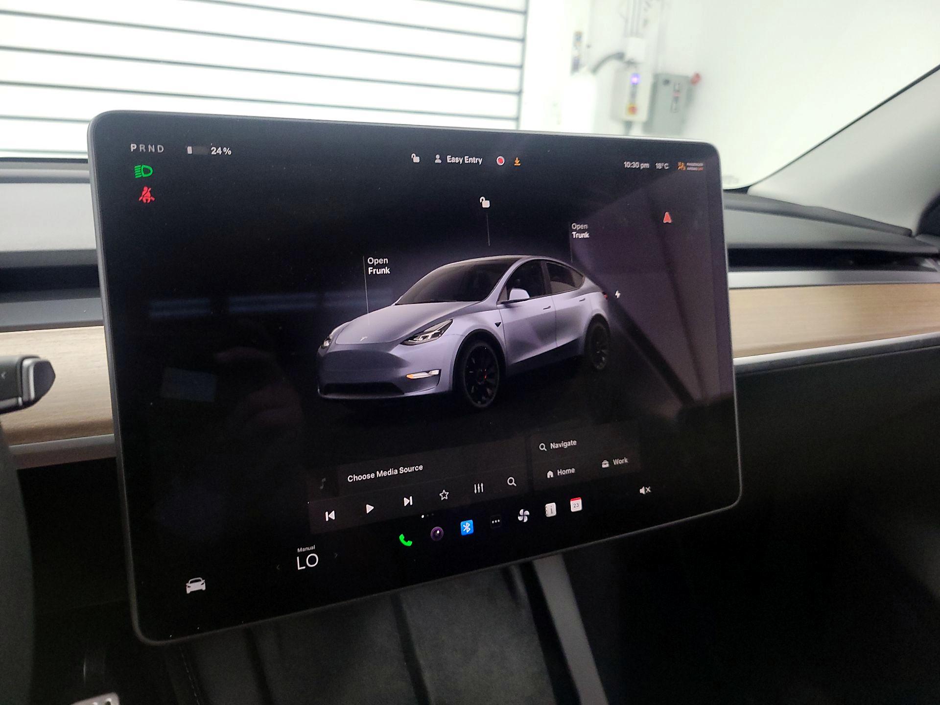 Thumbnail: 2025 Tesla Model Y - 14