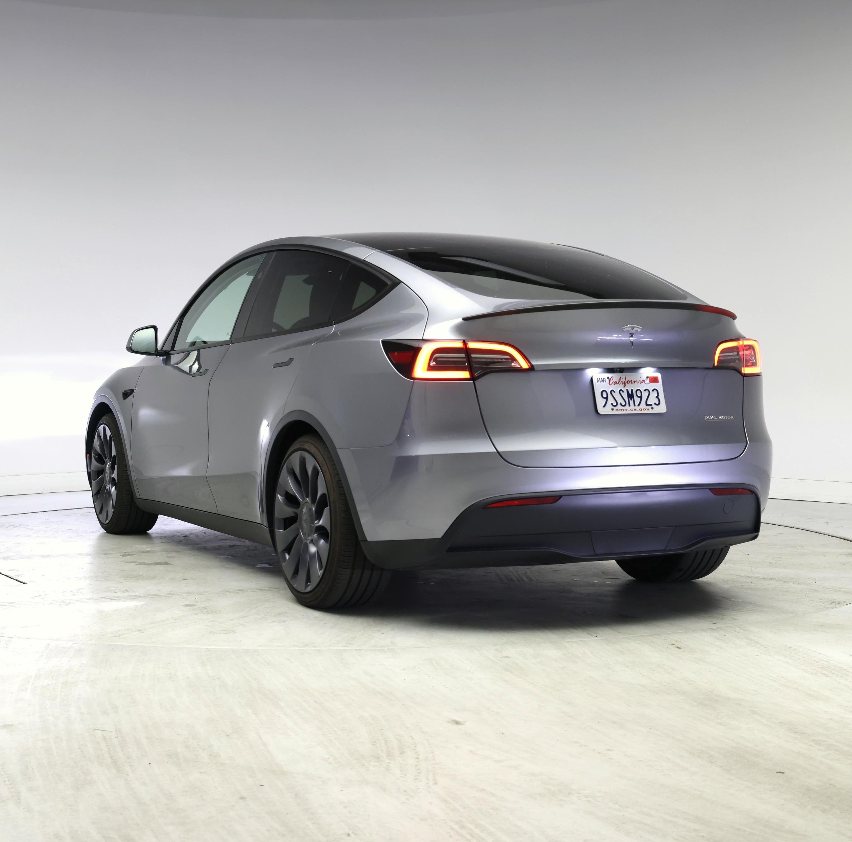 Thumbnail: 2025 Tesla Model Y - 2