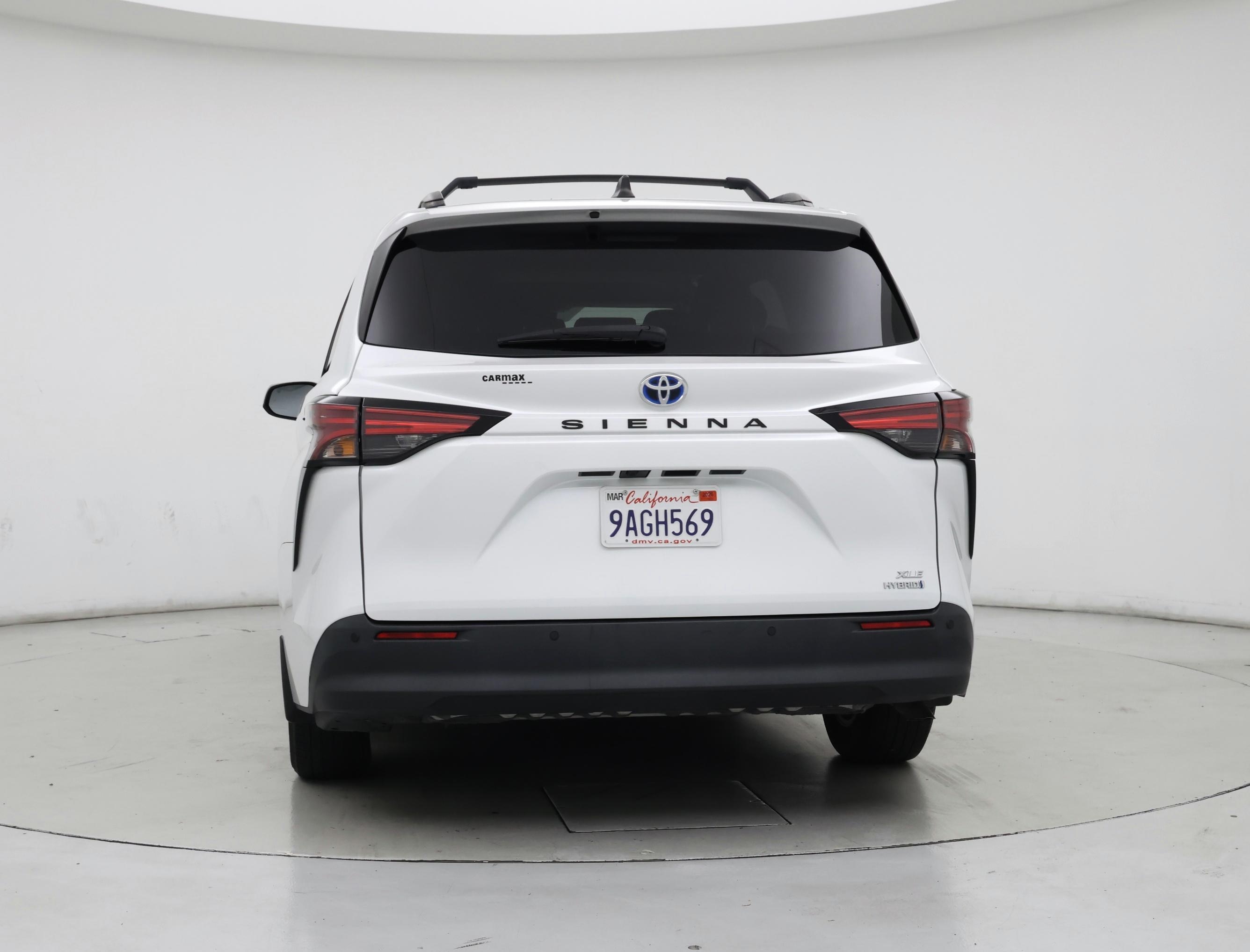 Thumbnail: 2022 Toyota Sienna - 6