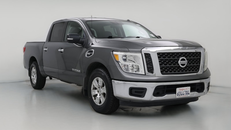 2017 Nissan Titan SV Hero Image