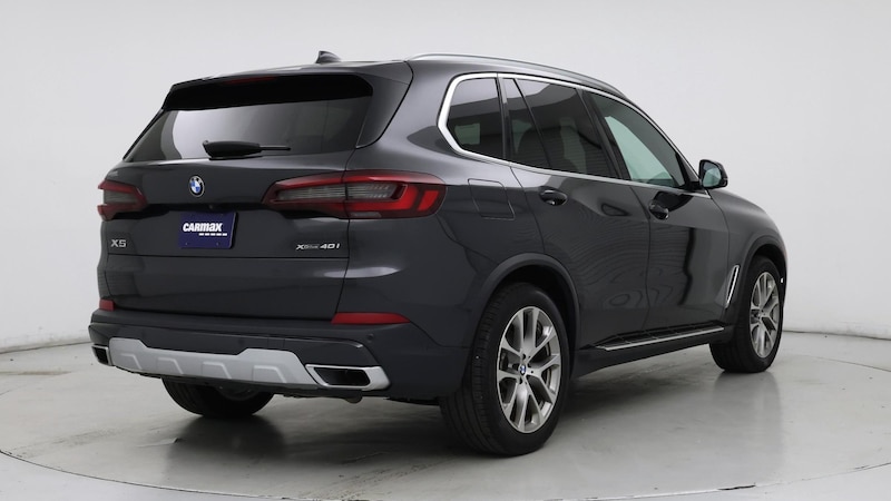 2022 BMW X5 xDrive40i 8