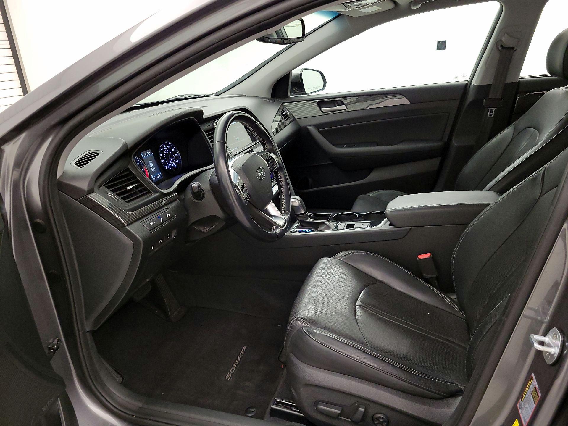 Thumbnail: 2019 Hyundai Sonata - 11