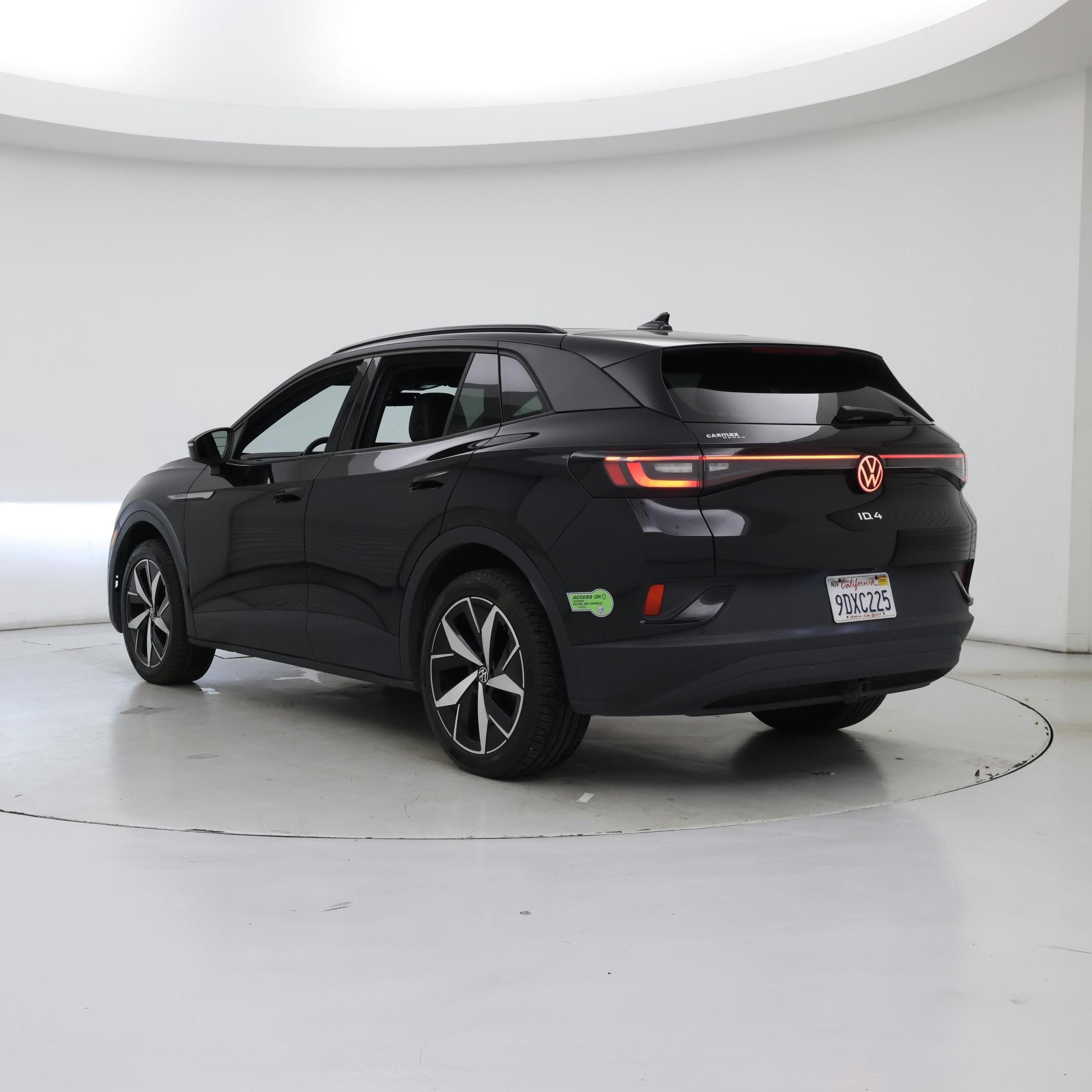 Thumbnail: 2023 Volkswagen ID.4 - 2