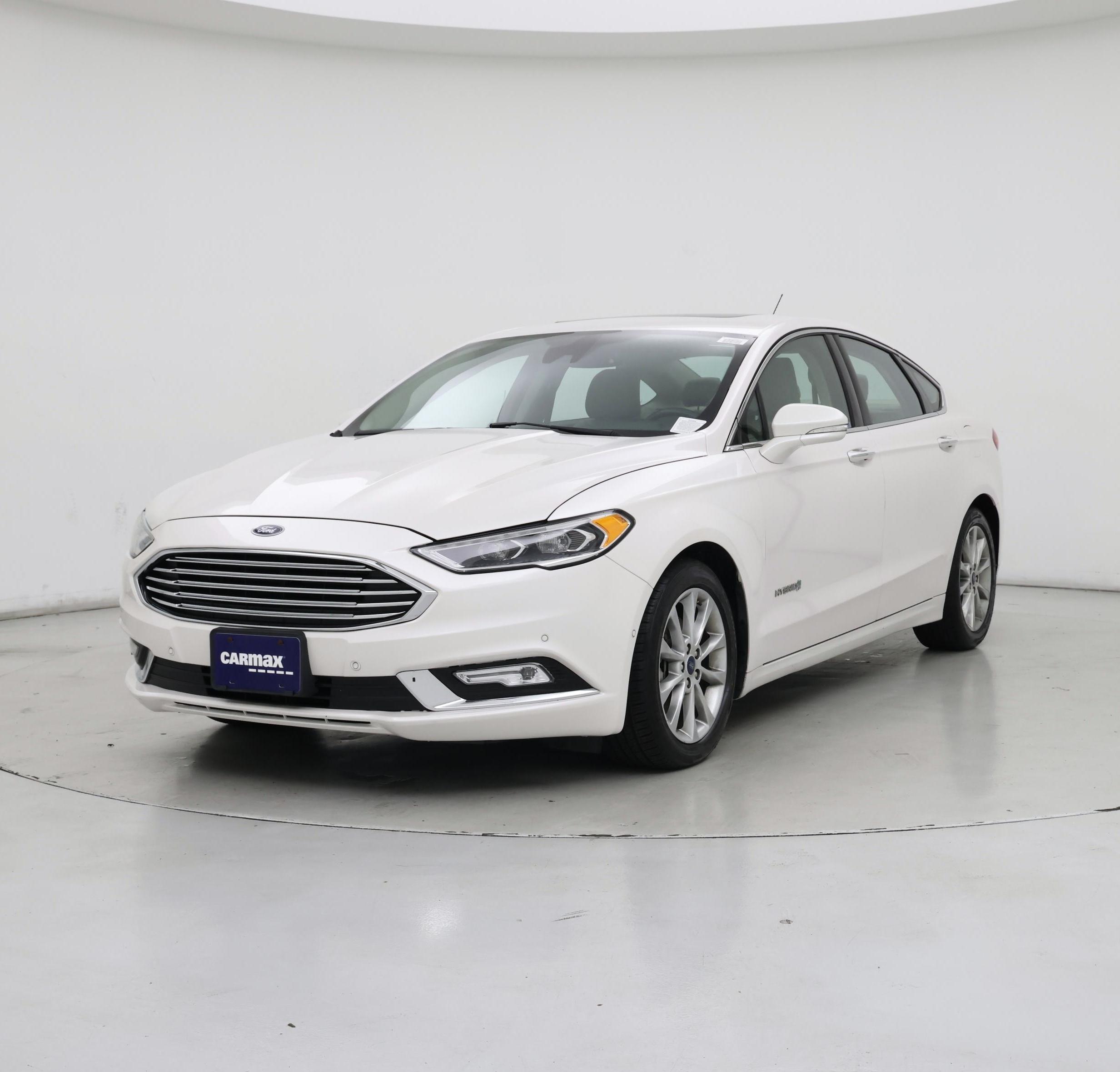 Thumbnail: 2017 Ford Fusion - 4