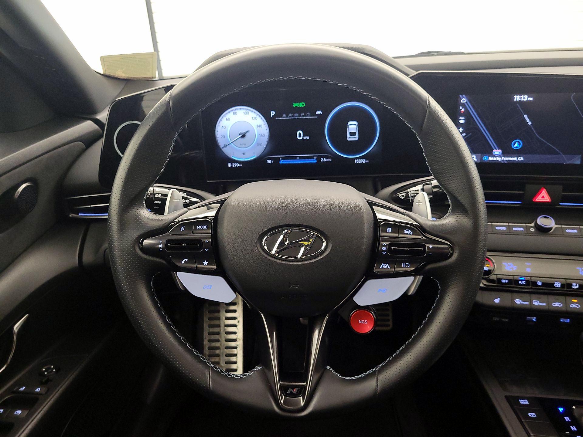 Thumbnail: 2022 Hyundai Elantra - 10