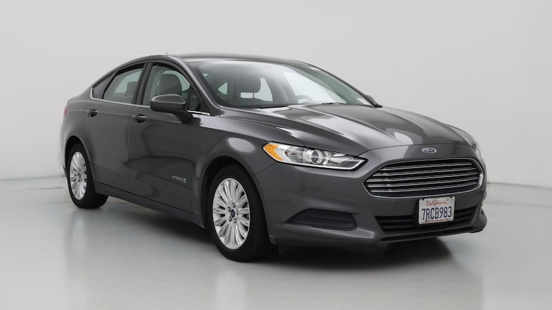 2016 Ford Fusion S Hero Image