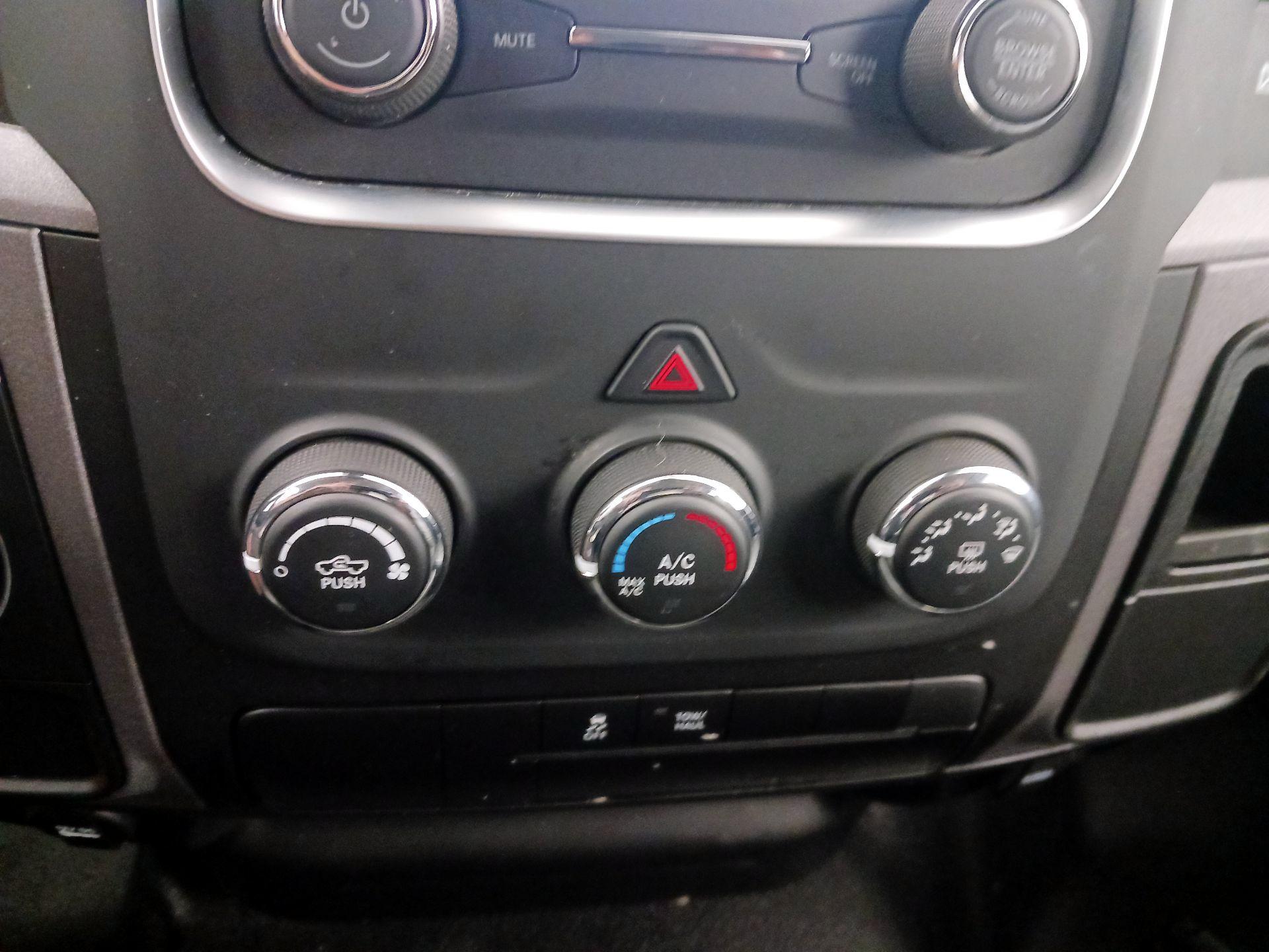 Thumbnail: 2023 RAM 1500 Classic - 16