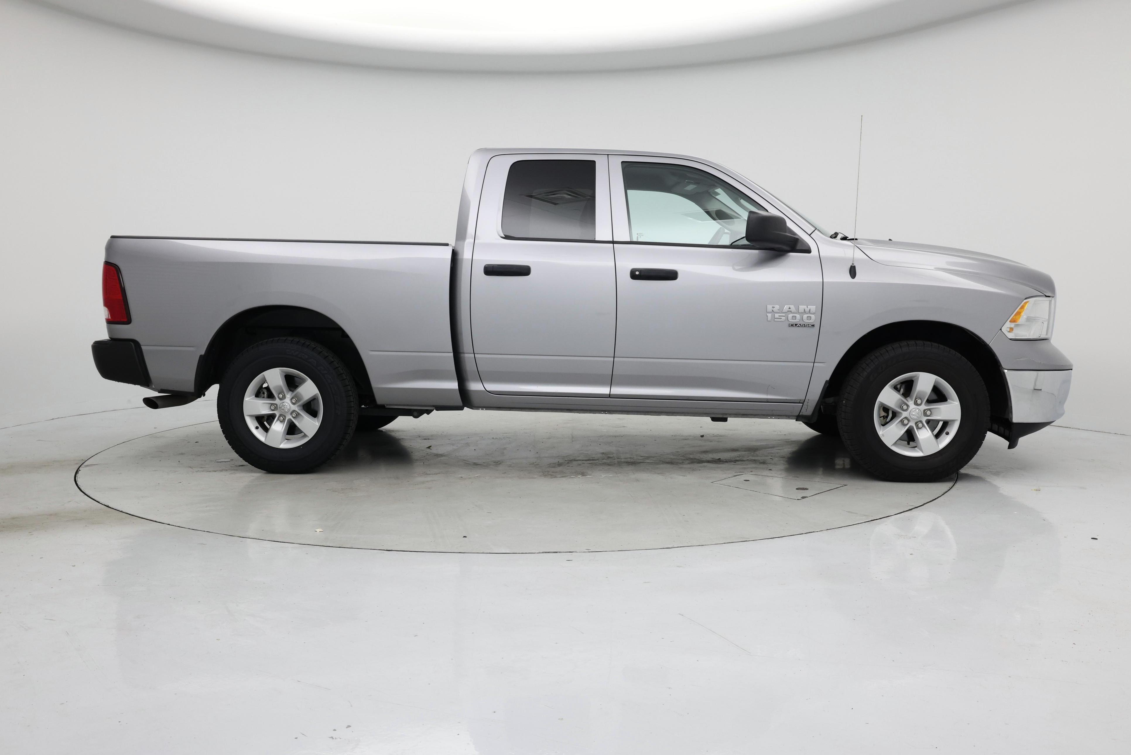 Thumbnail: 2023 RAM 1500 Classic - 7