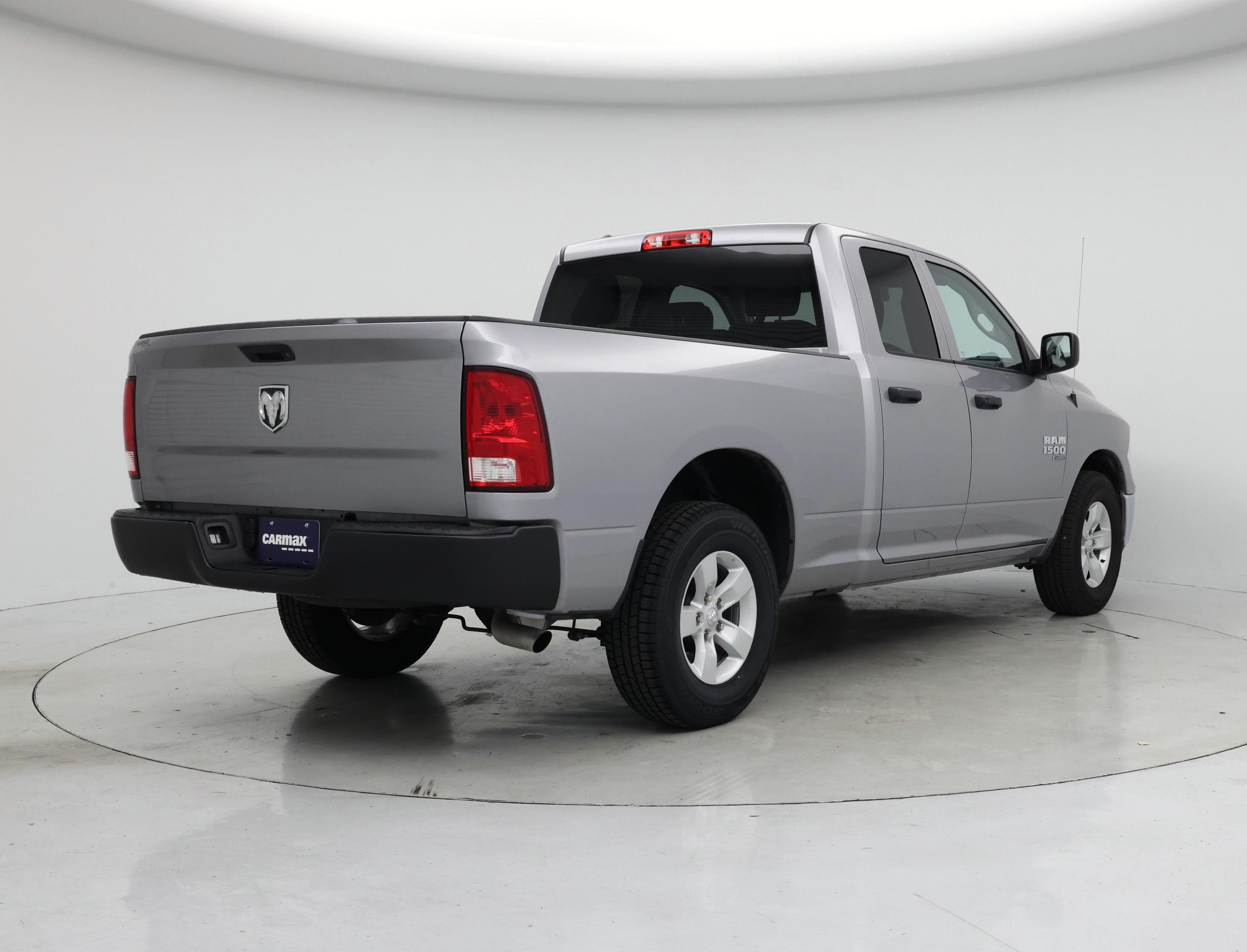 Thumbnail: 2023 RAM 1500 Classic - 8