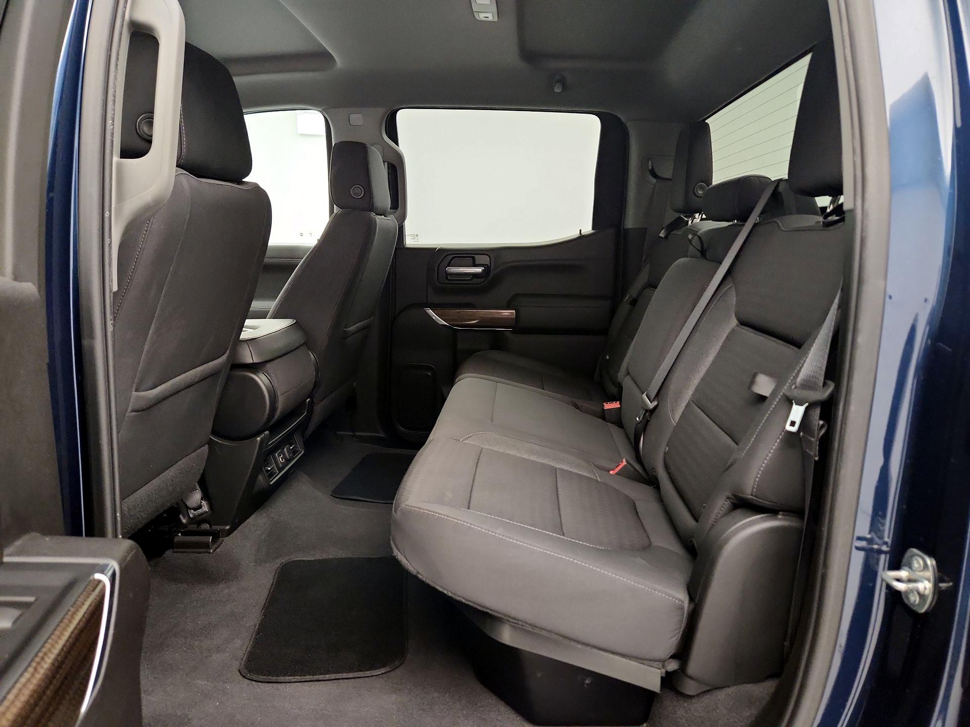 Thumbnail: 2021 Chevrolet Silverado 1500 - 19