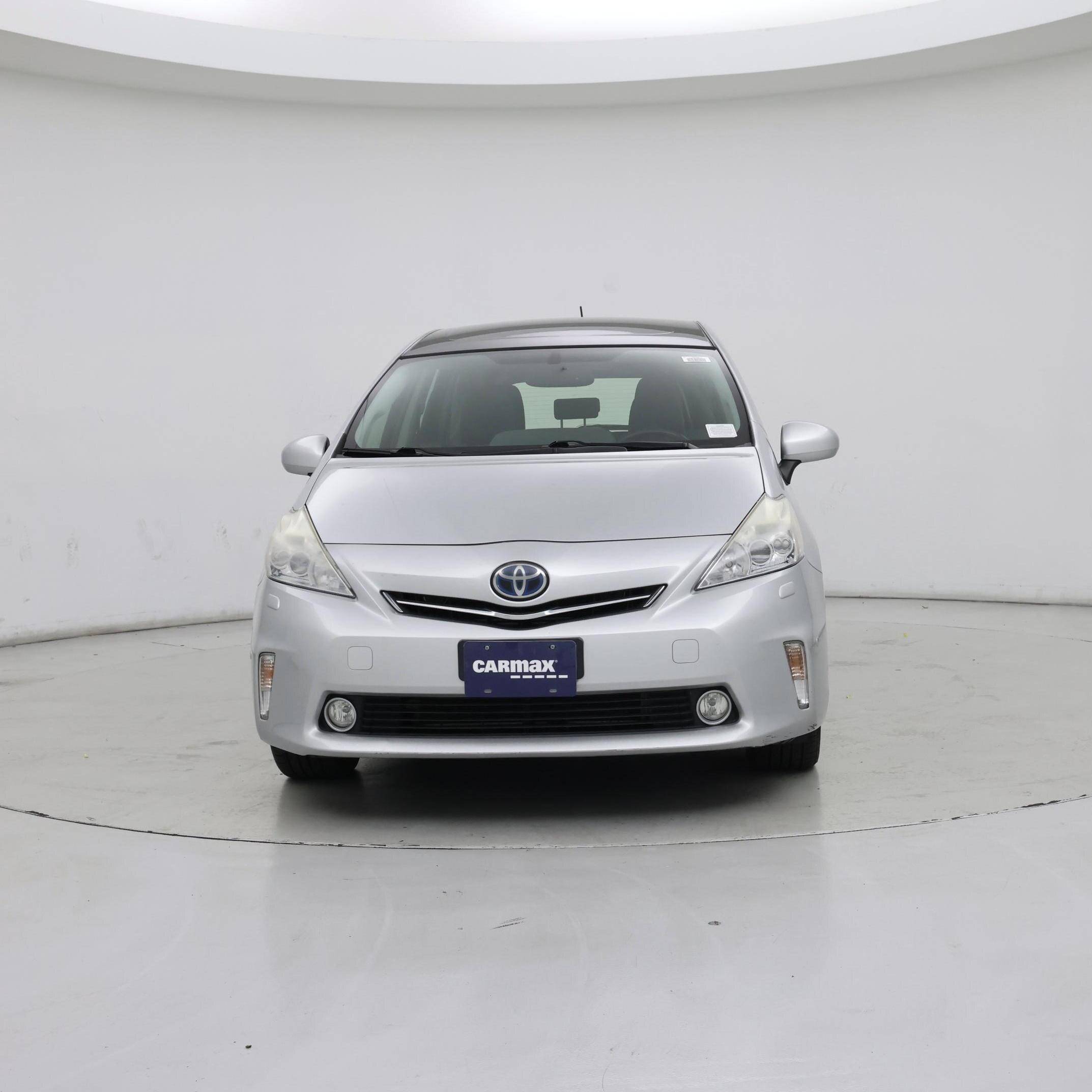 Thumbnail: 2014 Toyota Prius v - 5