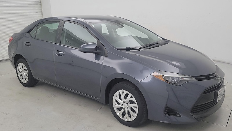 2019 Toyota Corolla LE Hero Image