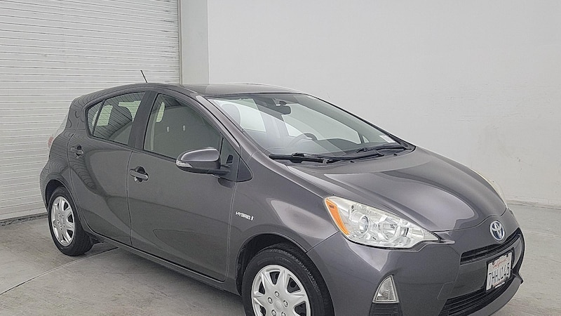 2014 Toyota Prius c Two Hero Image