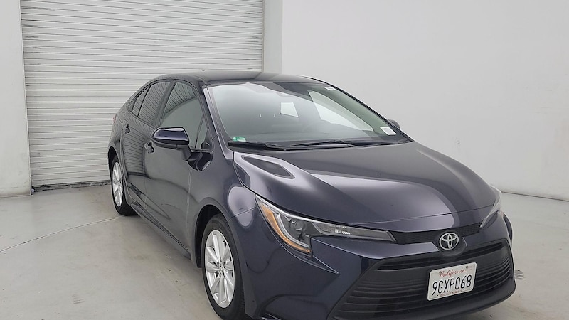 2023 Toyota Corolla LE Hero Image