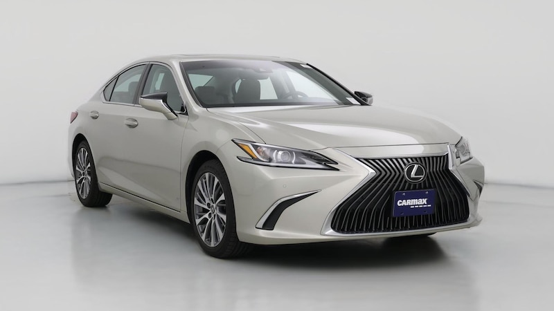 2019 Lexus ES  Hero Image