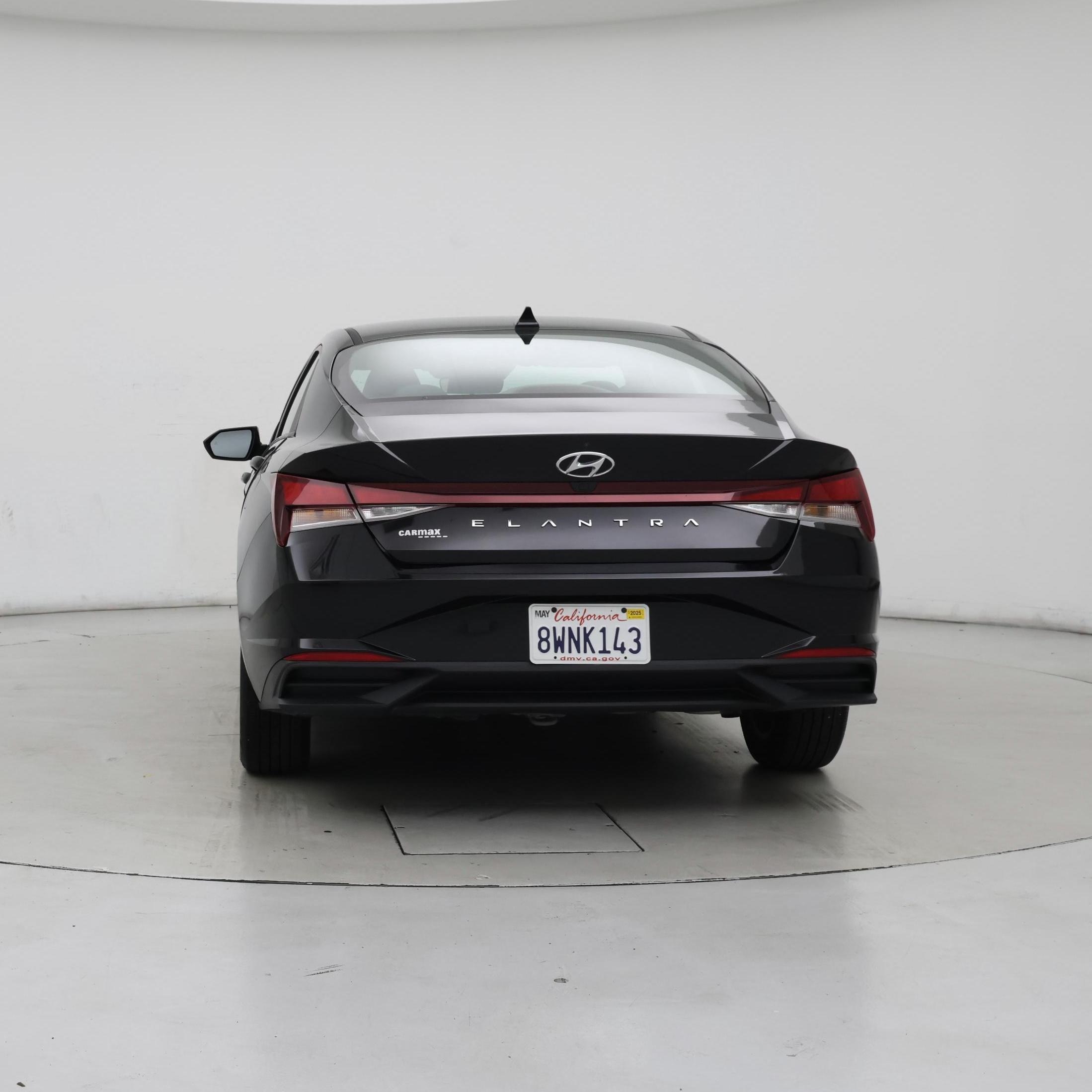 Thumbnail: 2021 Hyundai Elantra - 6