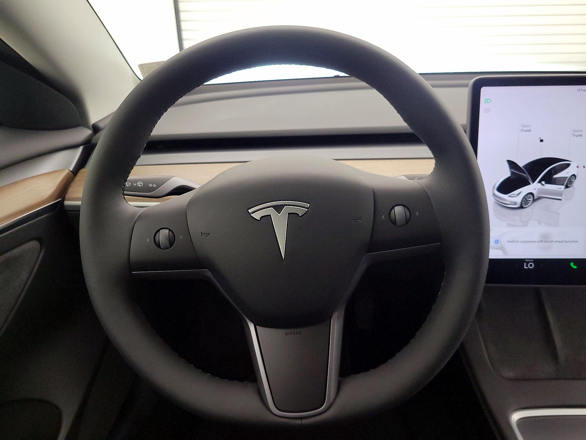 Thumbnail: 2022 Tesla Model 3 - 10