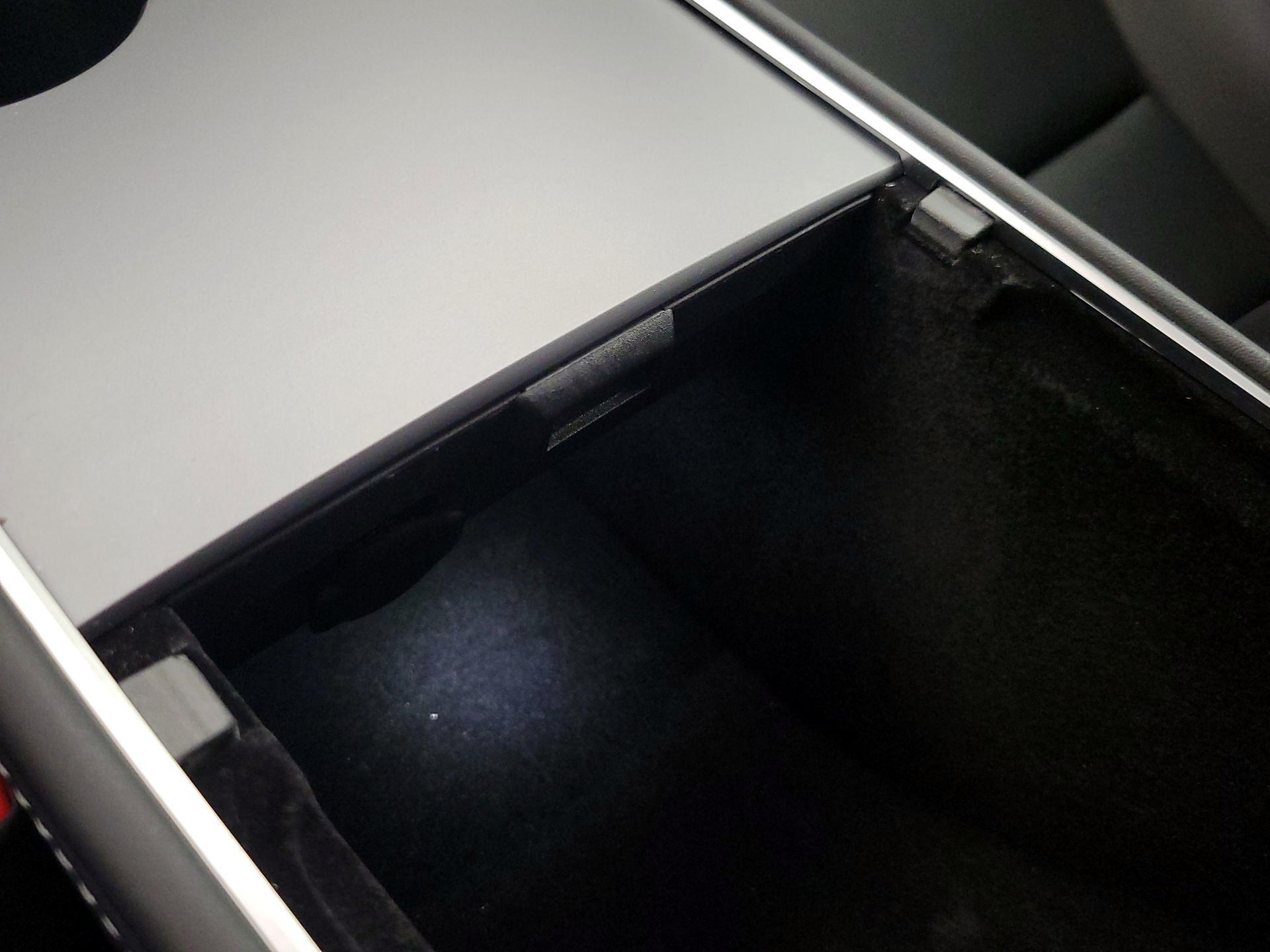 Thumbnail: 2022 Tesla Model 3 - 18