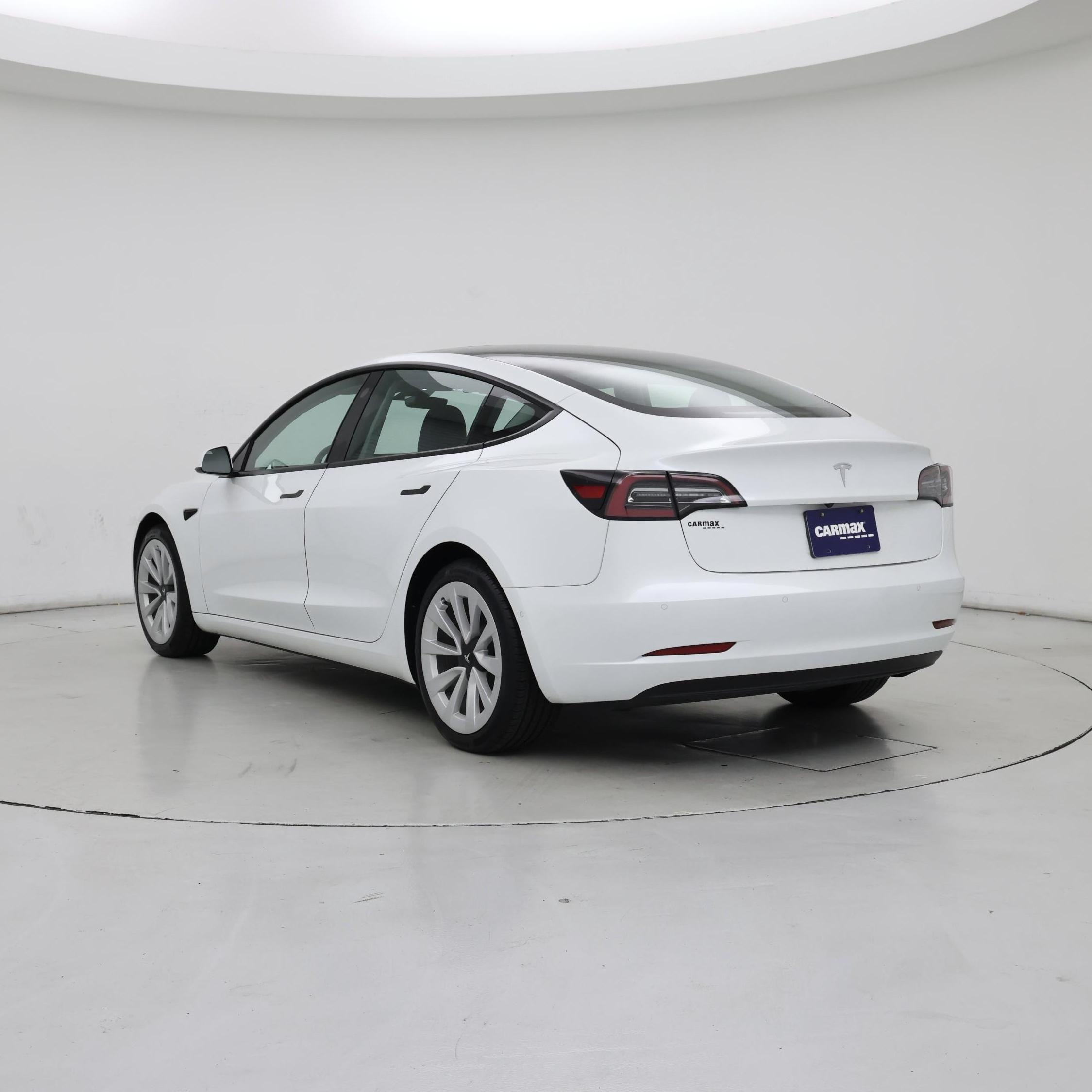 Thumbnail: 2022 Tesla Model 3 - 2