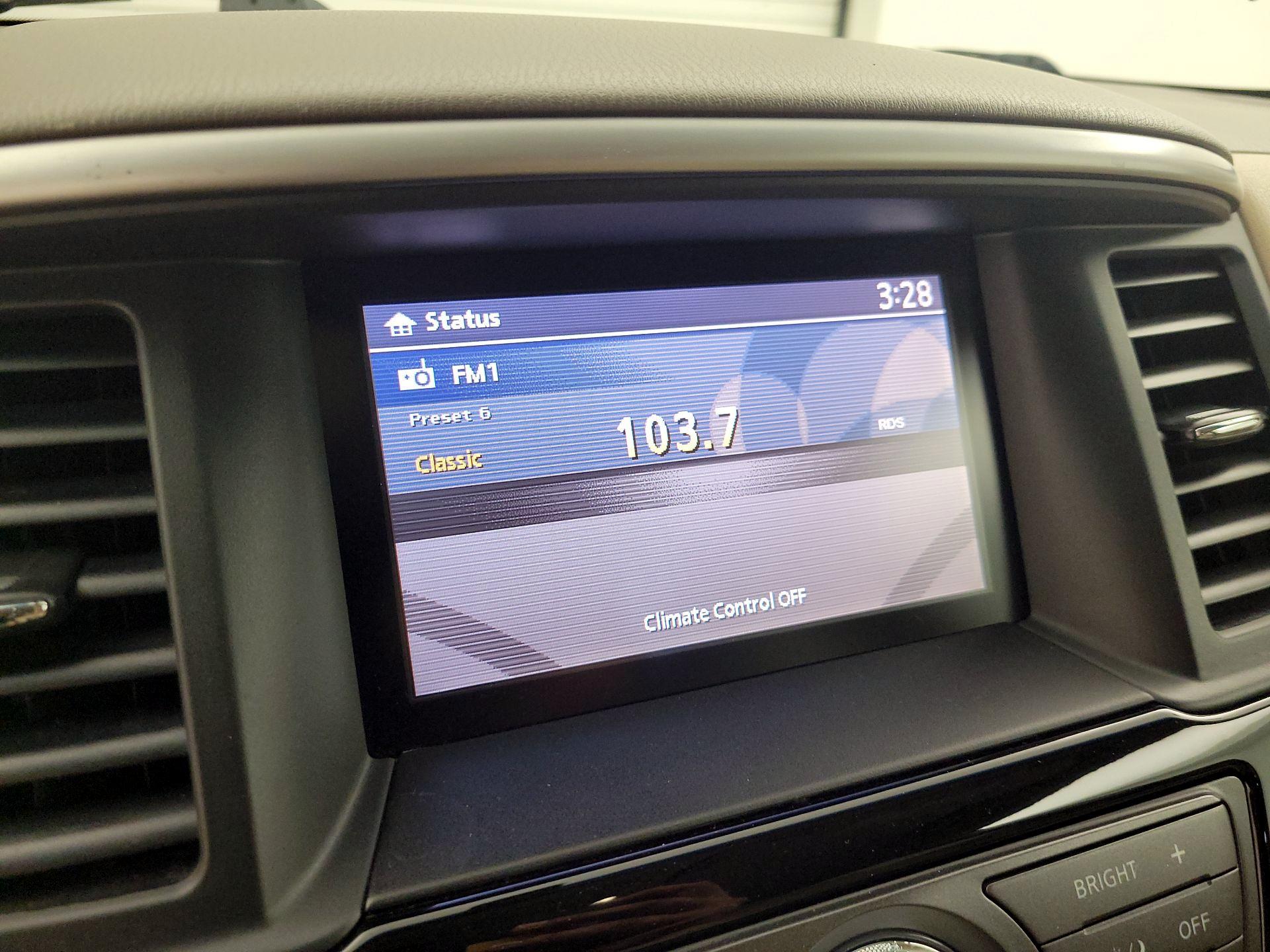 Thumbnail: 2014 Nissan Pathfinder - 12