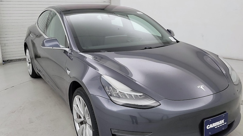 2018 Tesla Model 3 Long Range Hero Image