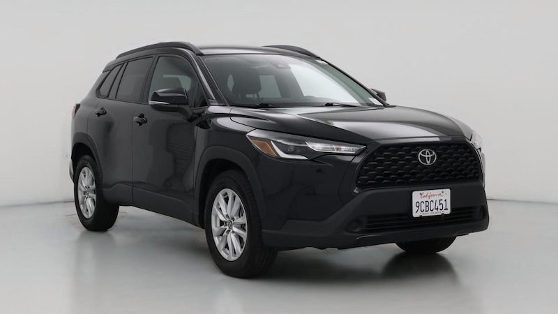 2022 Toyota Corolla Cross LE Hero Image