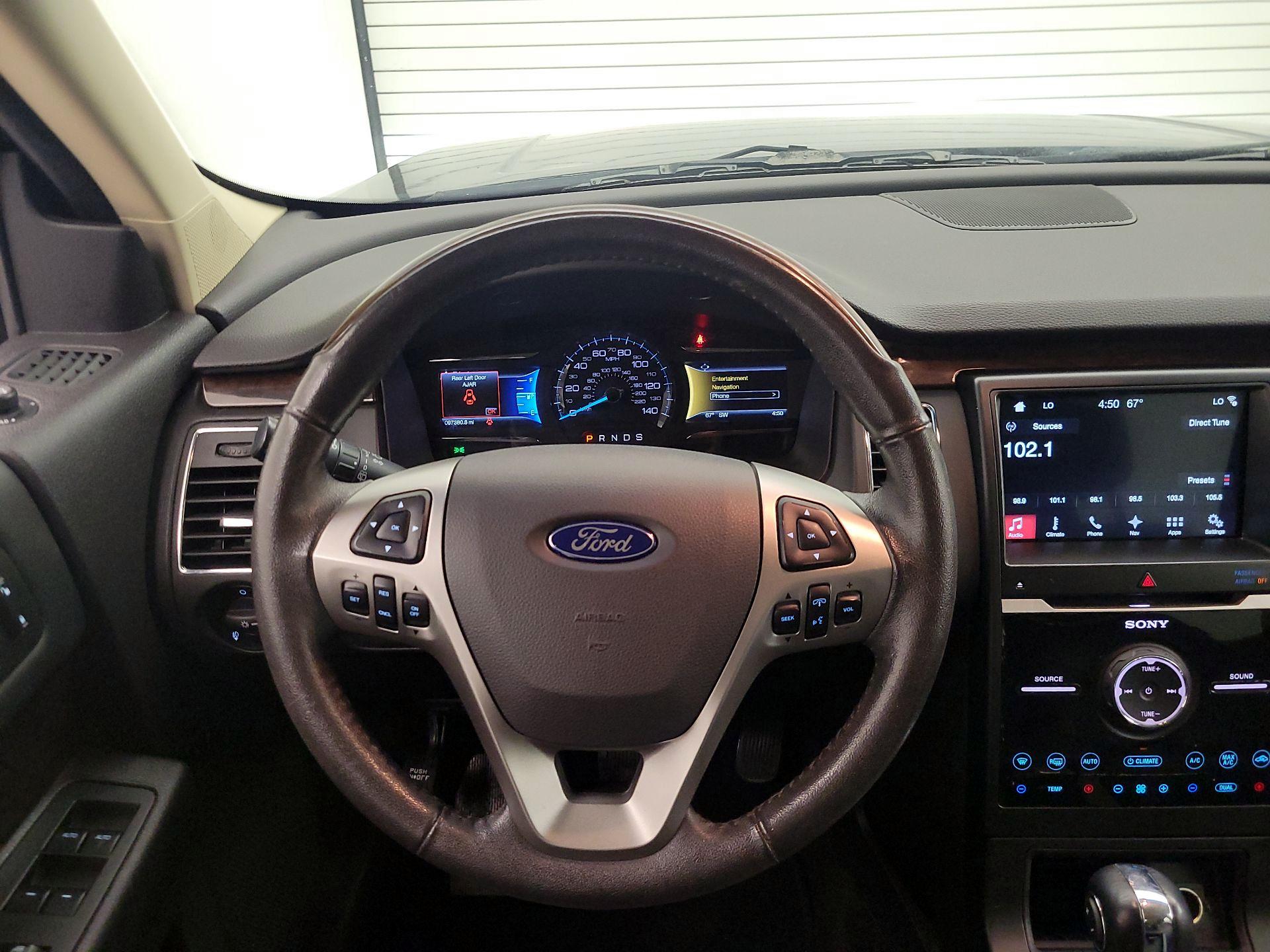 Thumbnail: 2017 Ford Flex - 10