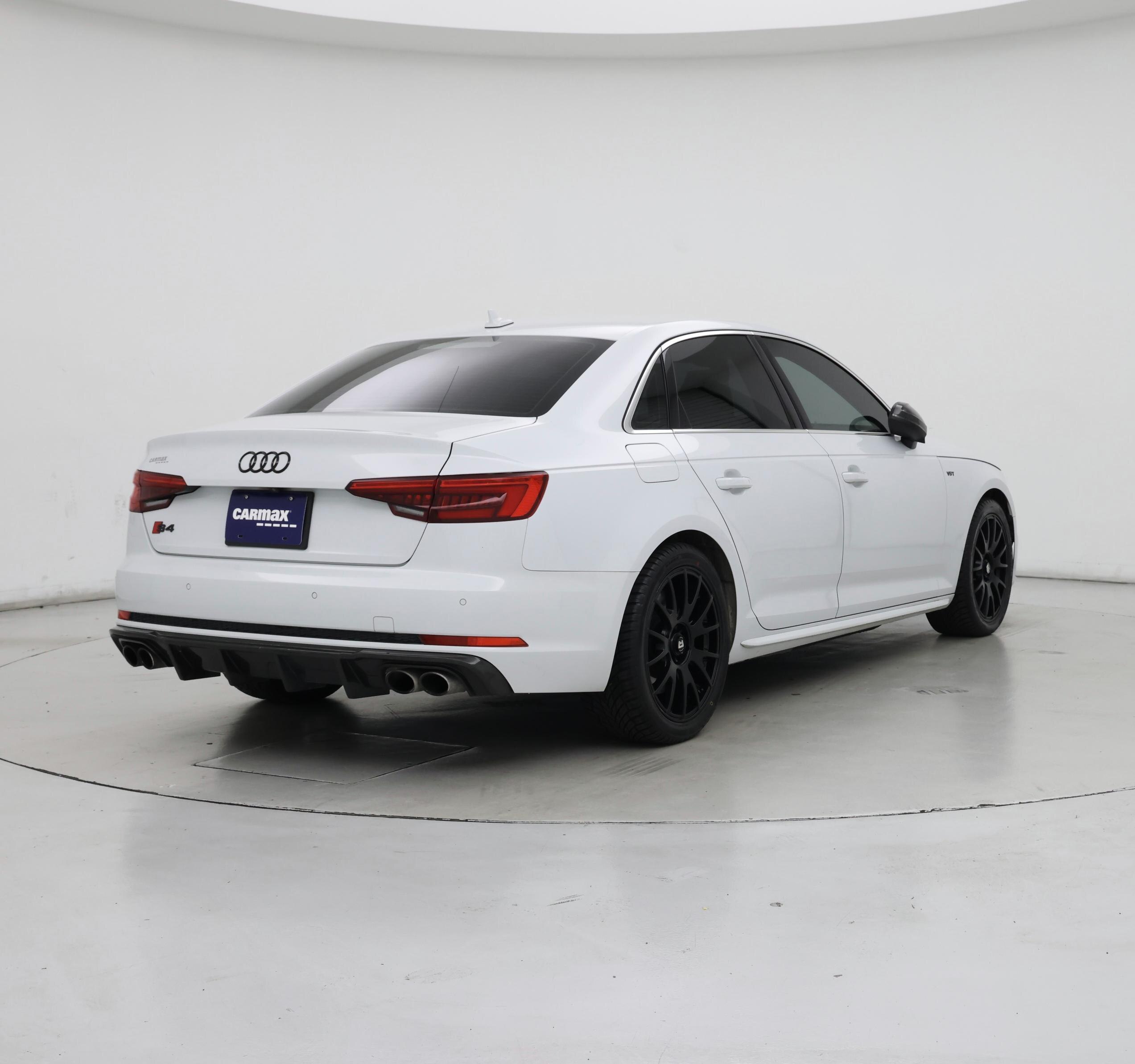 Thumbnail: 2018 Audi S4 - 8