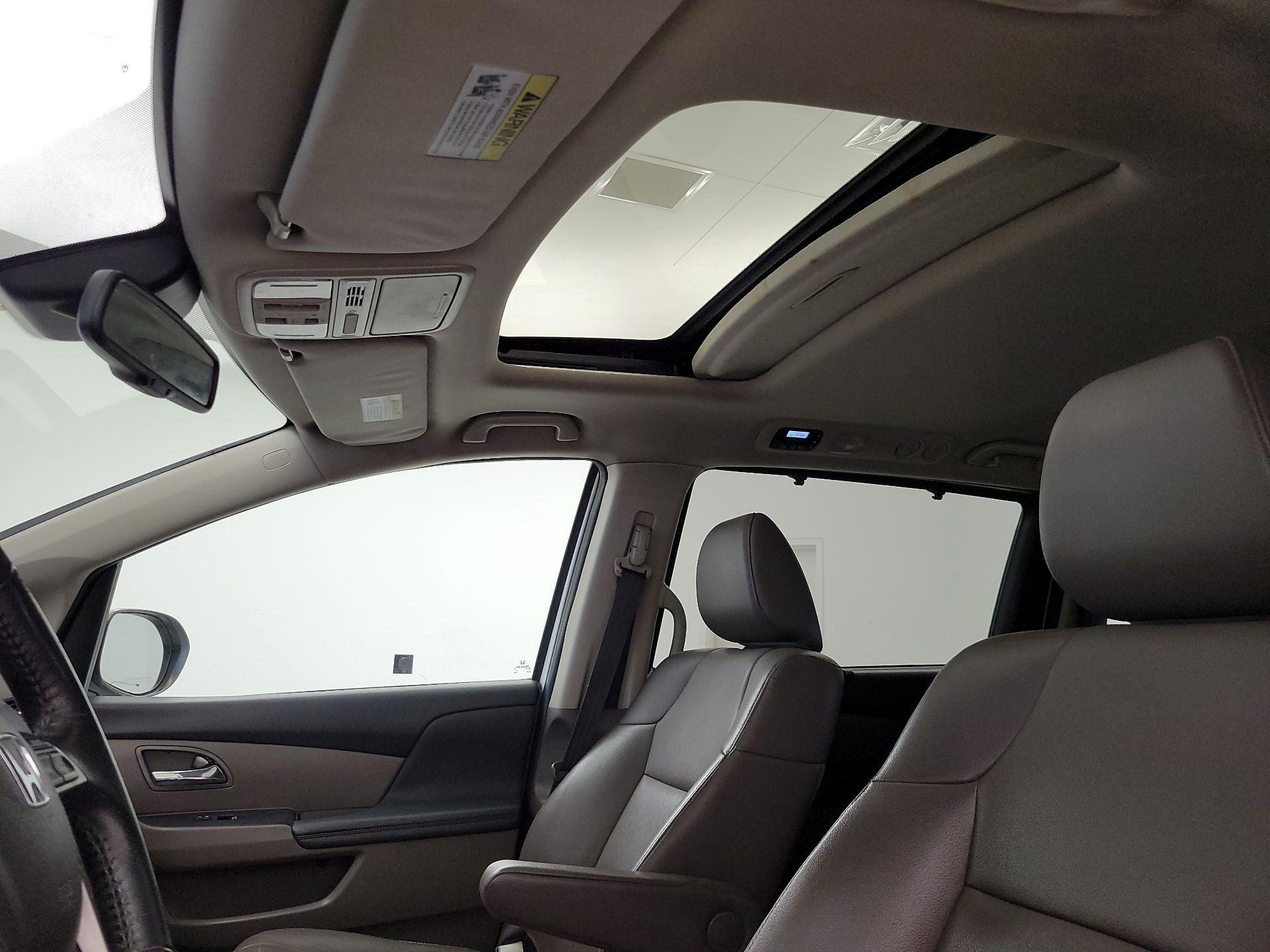 Thumbnail: 2014 Honda Odyssey - 20