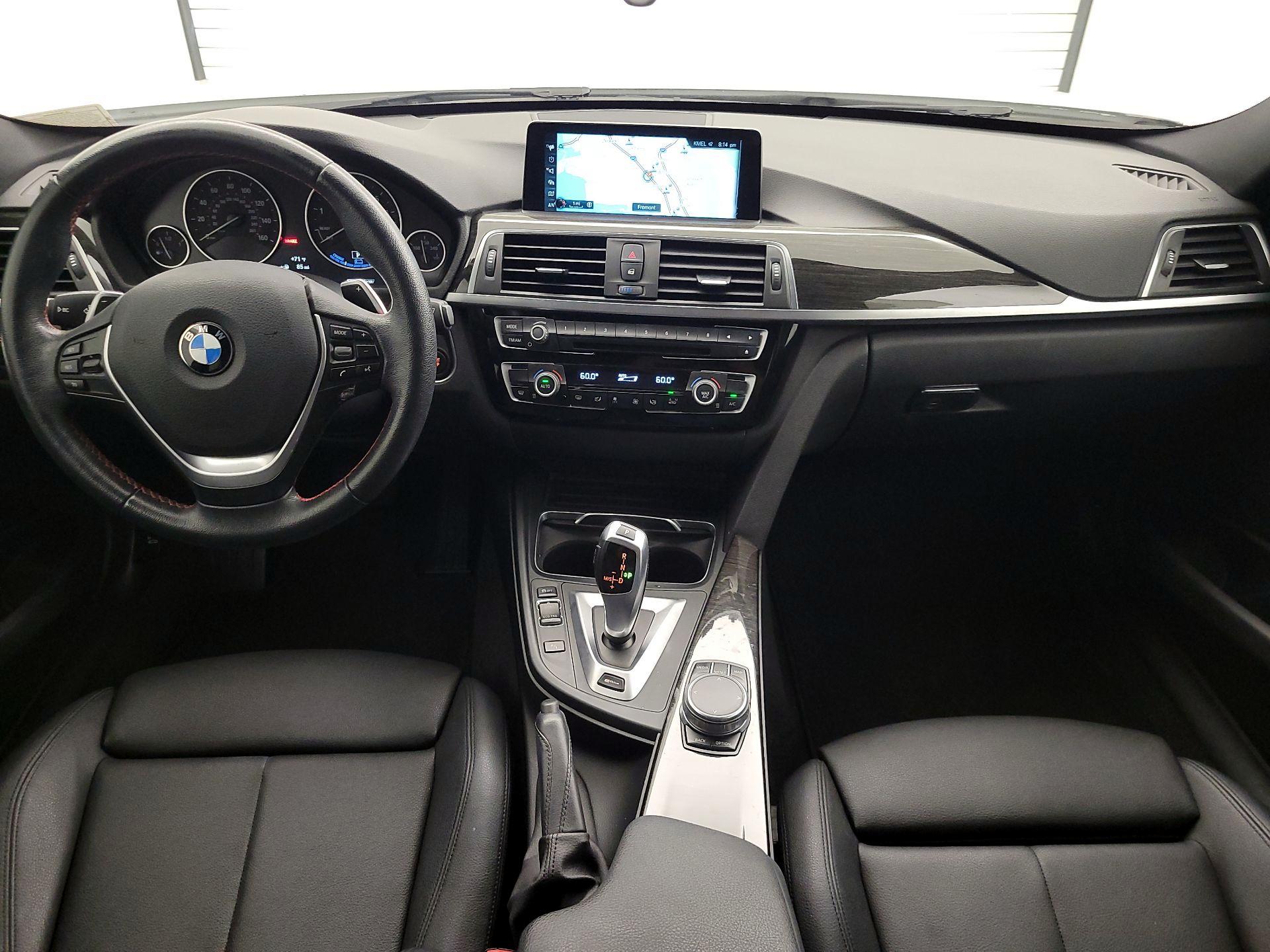 Thumbnail: 2017 BMW 3 Series - 9