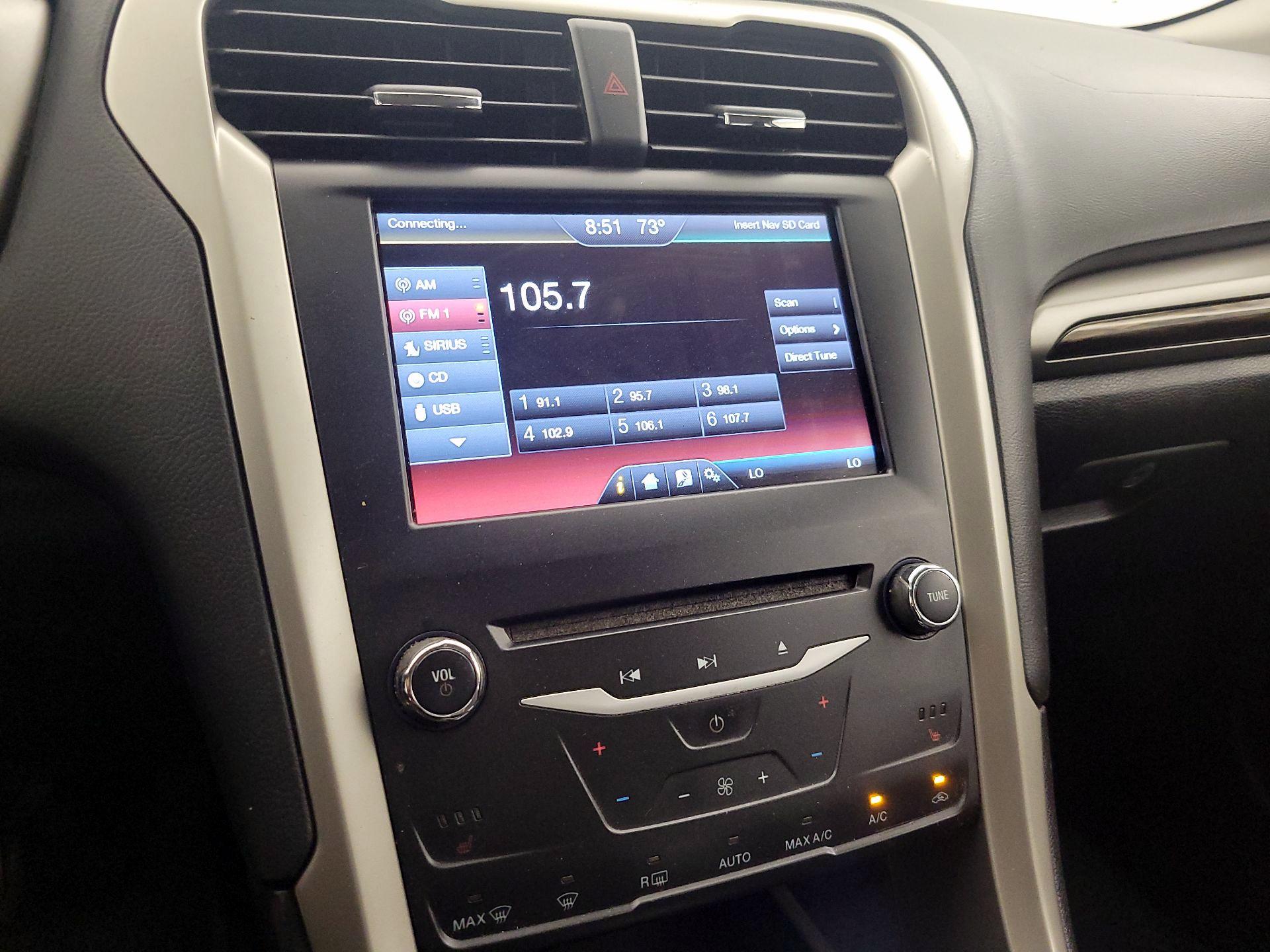 Thumbnail: 2015 Ford Fusion - 15