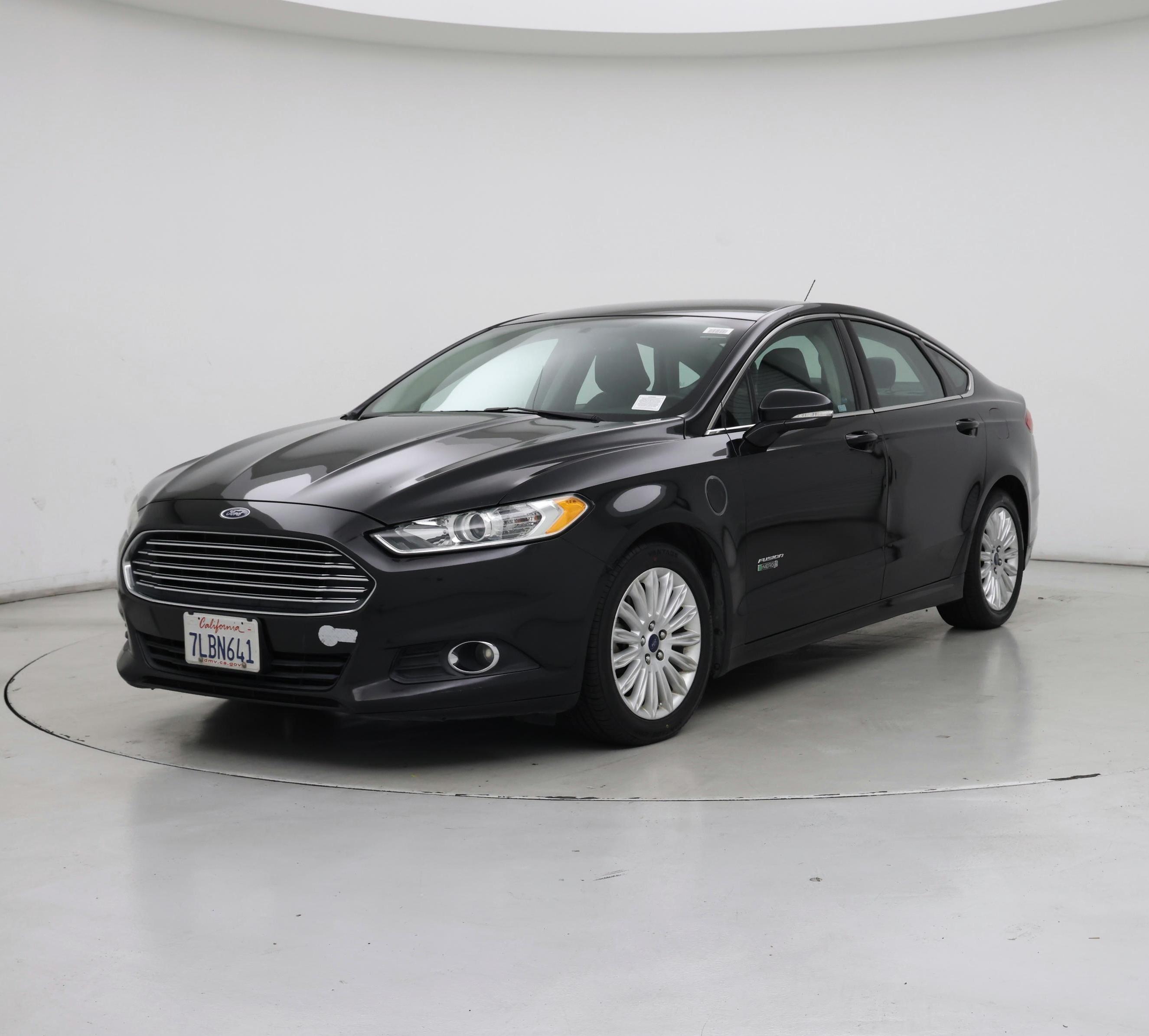 Thumbnail: 2015 Ford Fusion - 4