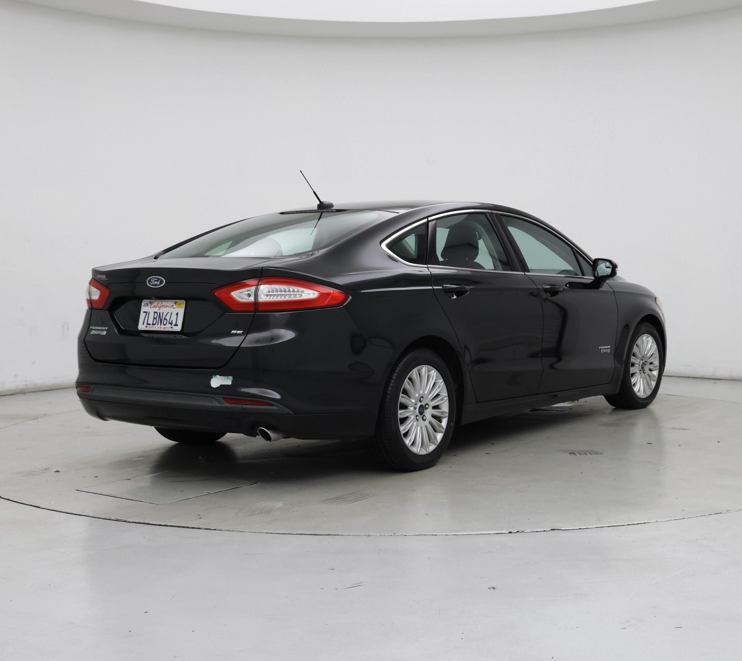 Thumbnail: 2015 Ford Fusion - 8